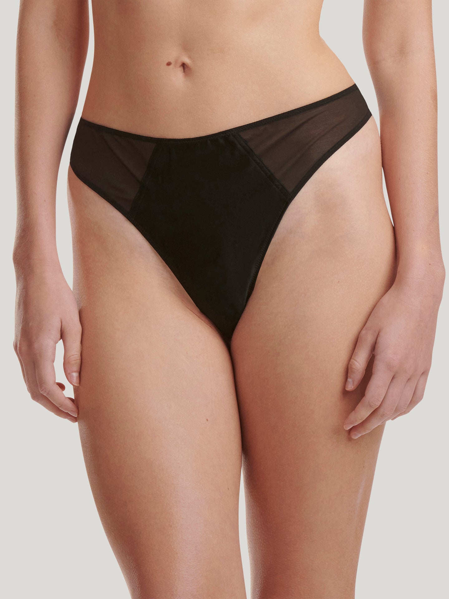 Wolford OUTLET Stretch Silk String im SALE ARCHIVIST