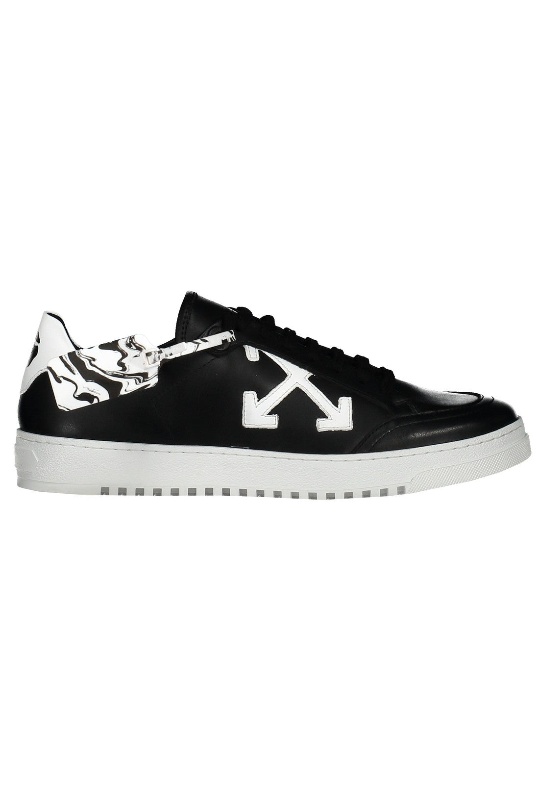 Black low sneakers fashion off white