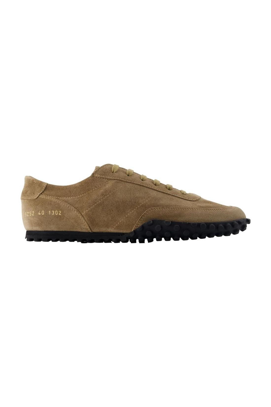 Sneakers Runner Seventy – COMMON PROJECTS – Leder – Beige