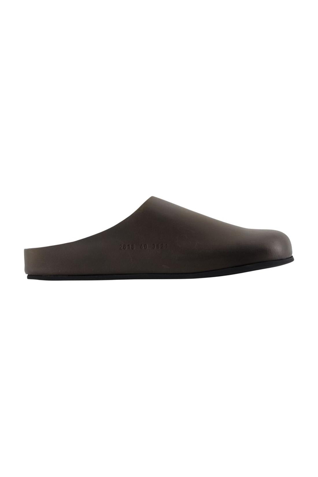Slides – COMMON PROJECTS – Leder – Braun