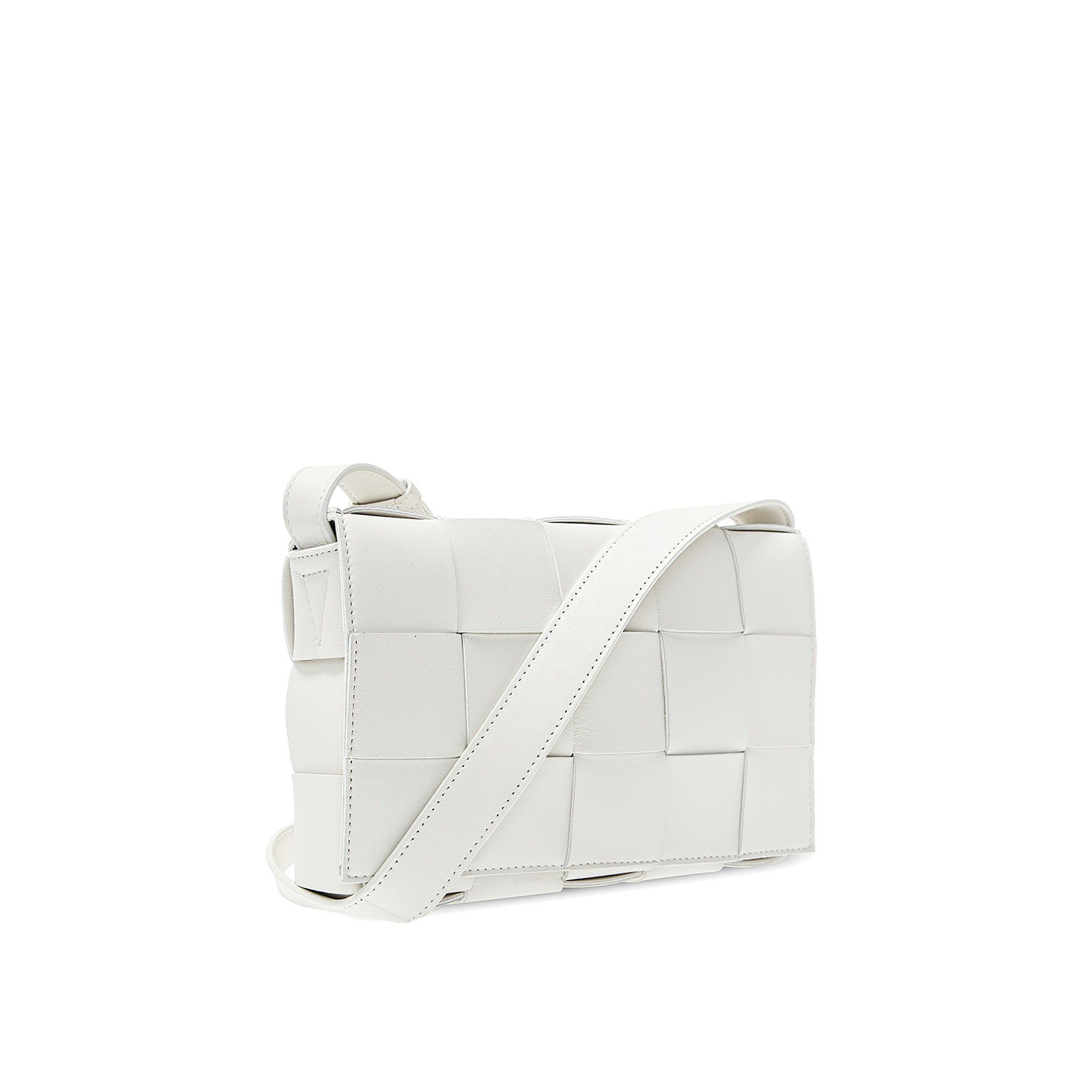 Bottega Veneta-Bottega Veneta Cassette Shoulder Bag-WOMEN BAGS-Black-Deal-Outlet-by-ARCHIVIST