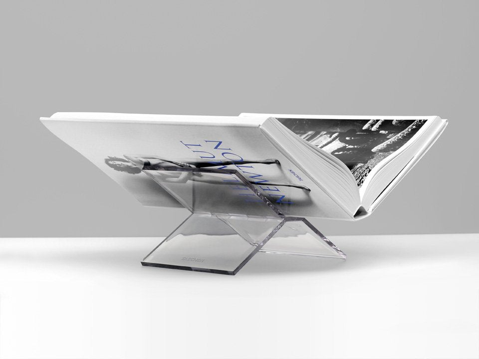 Taschen-TASCHEN's Bookstand-Art-Black-Deal-Outlet-by-ARCHIVIST