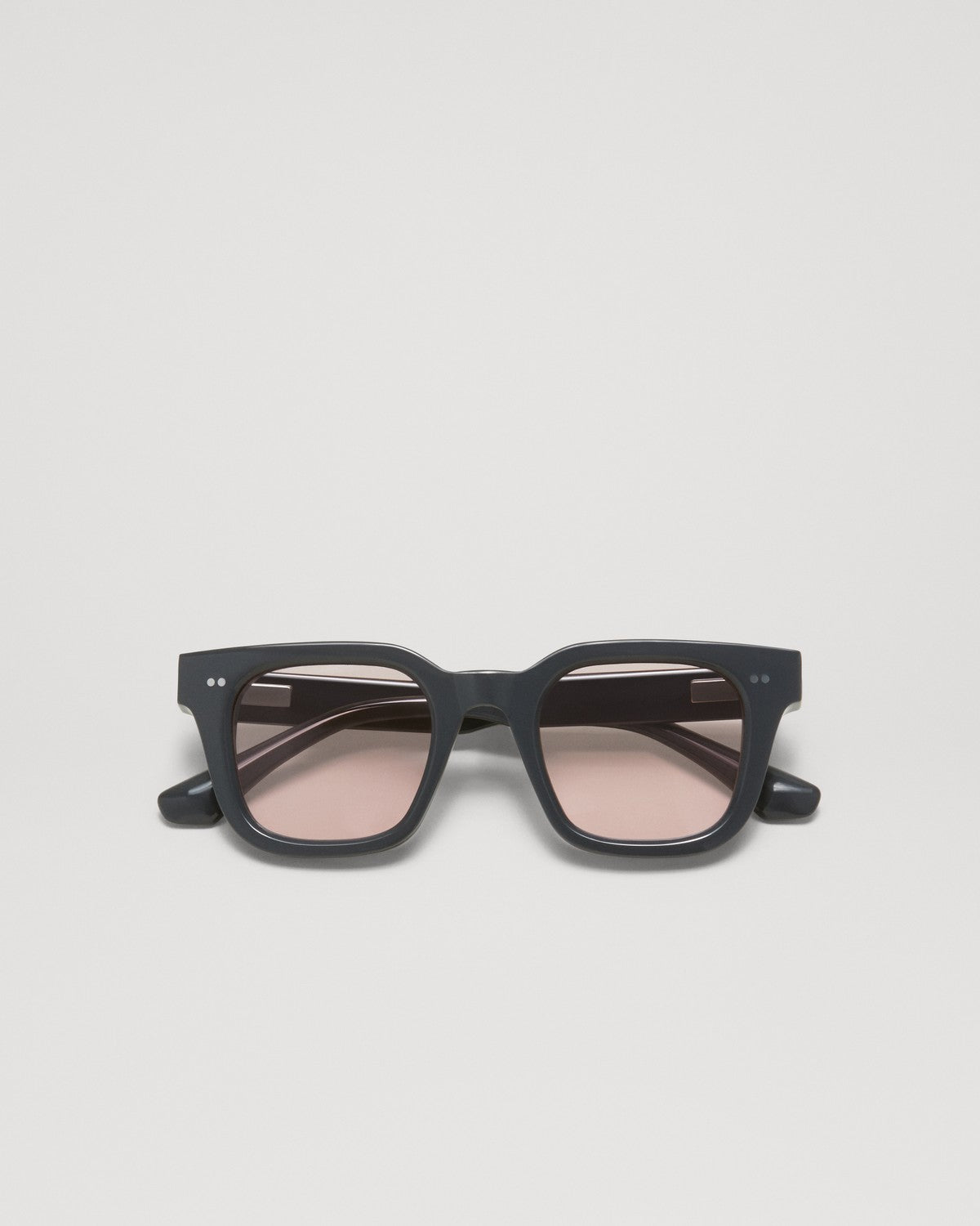04 Photochromic Dark Grey-Chimi-IM-SALE-ARCHIVIST-ARCHIVE-SALE