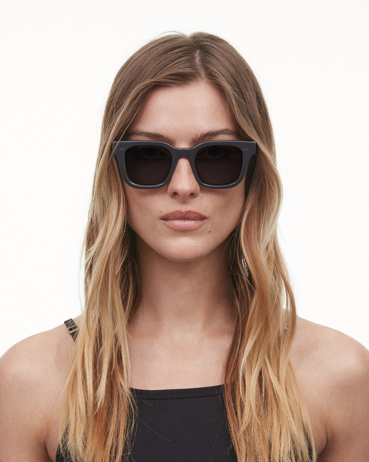 04 Photochromic Dark Grey-Chimi-IM-SALE-ARCHIVIST-ARCHIVE-SALE