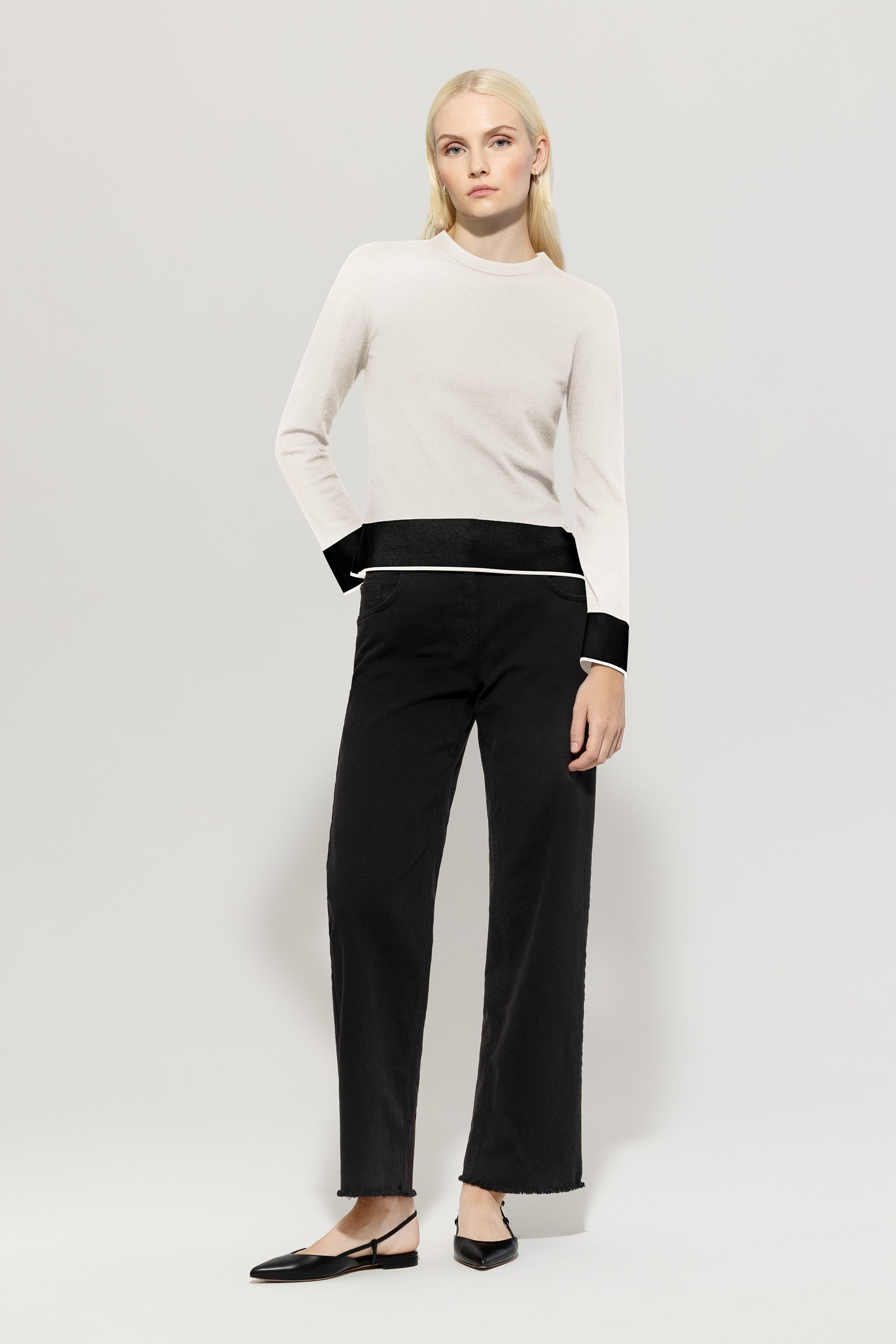 Pullover mit Farbakzenten