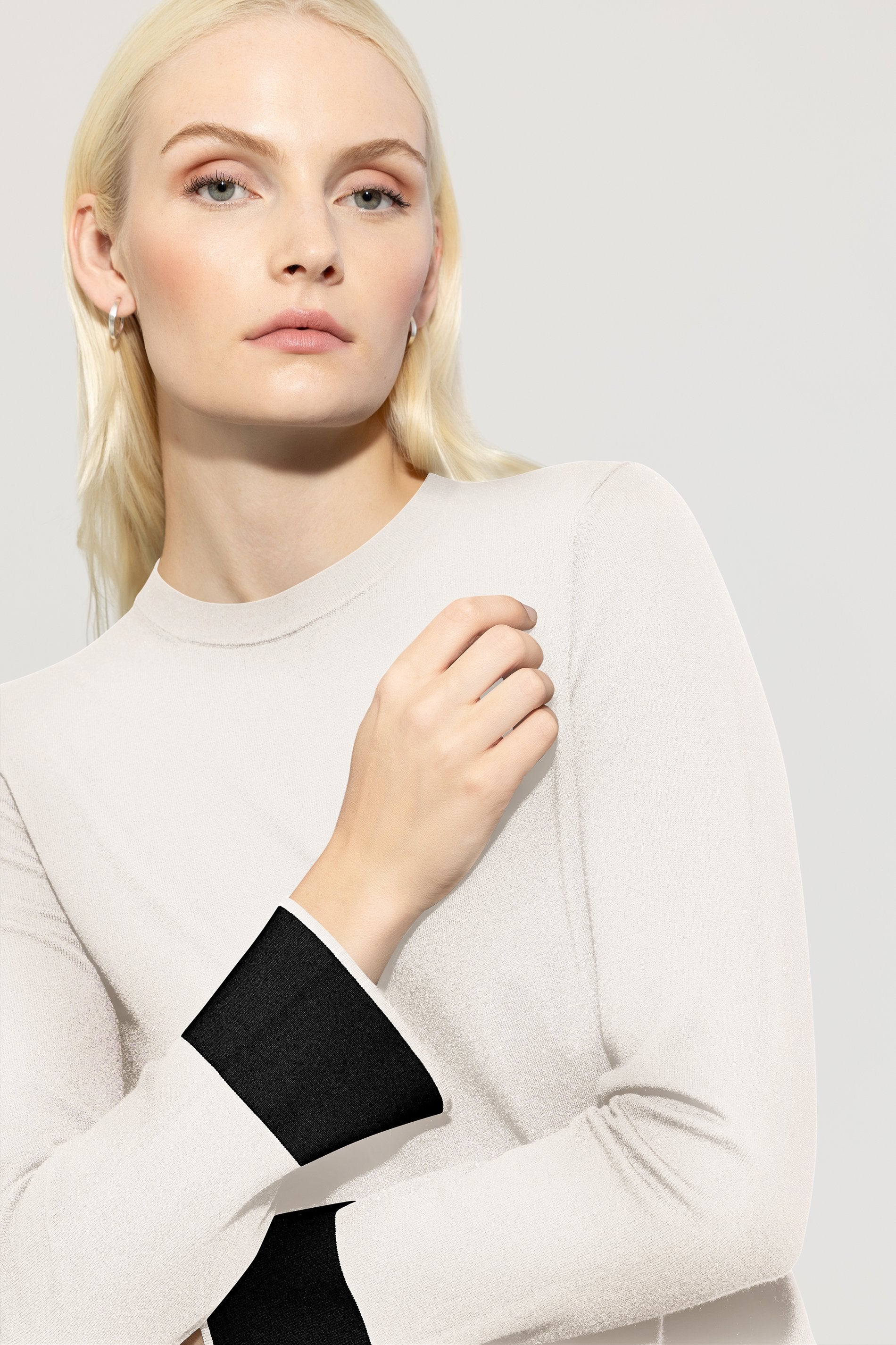 Pullover mit Farbakzenten