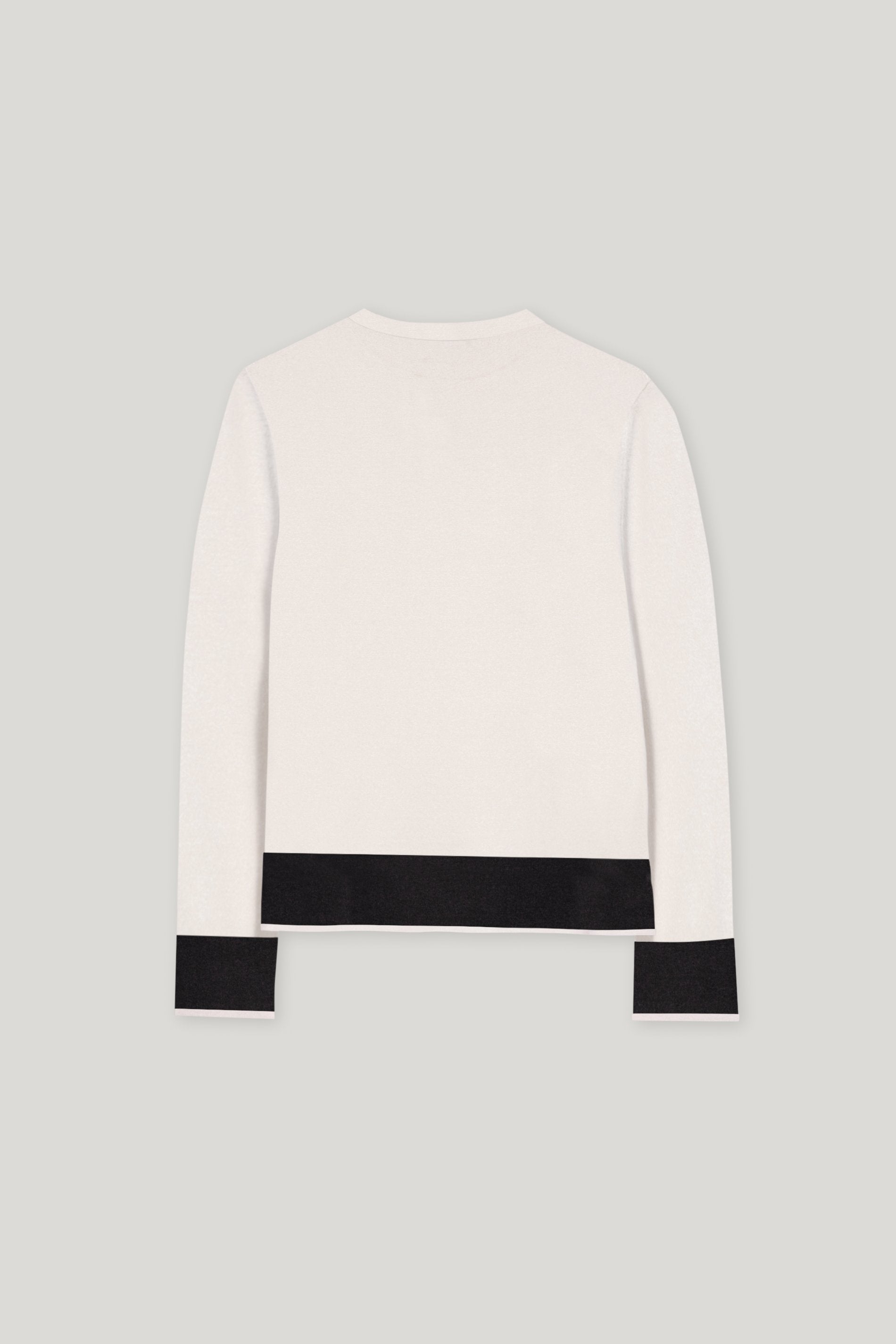Pullover mit Farbakzenten