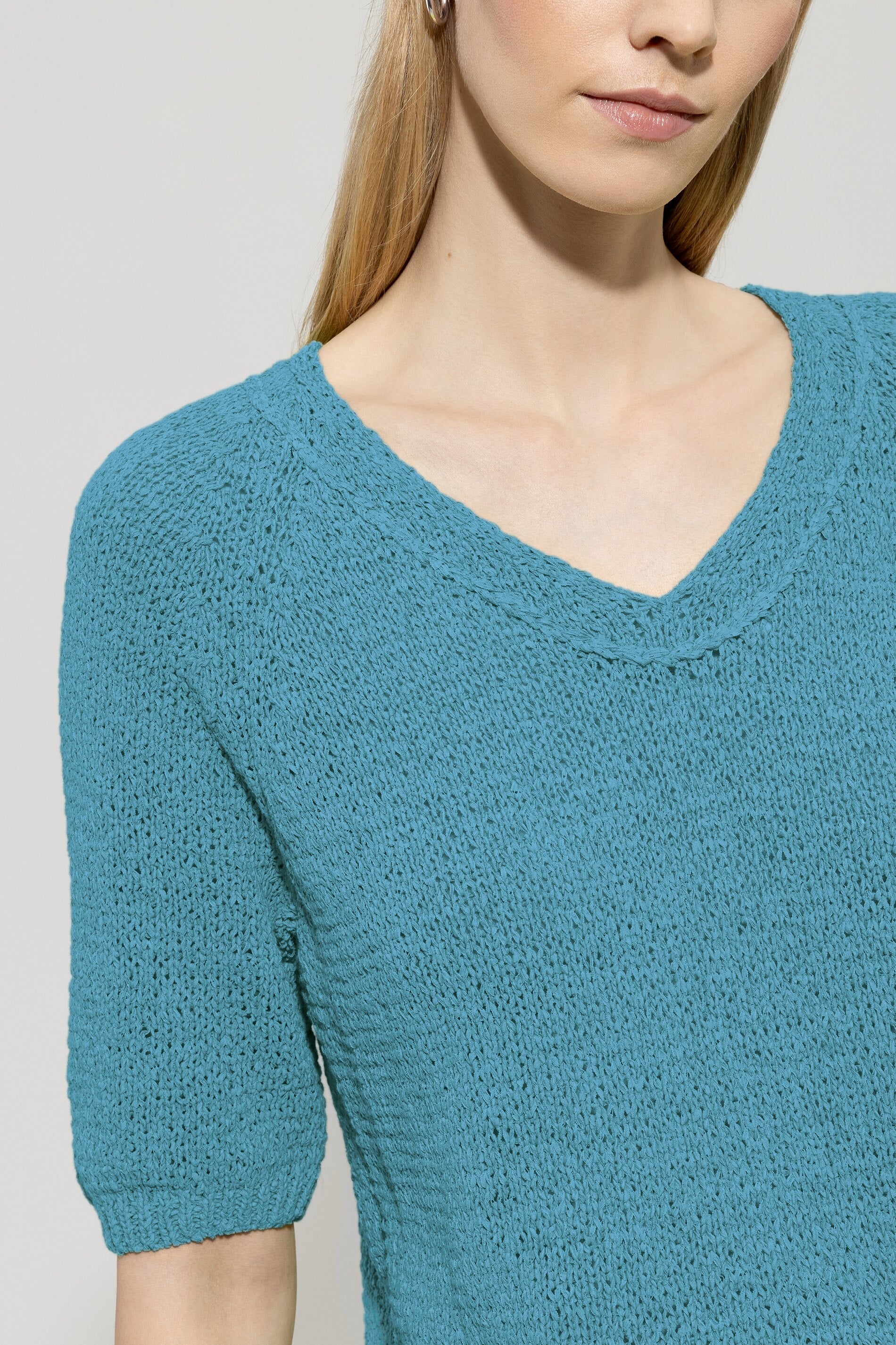 V-Neck-Pullover