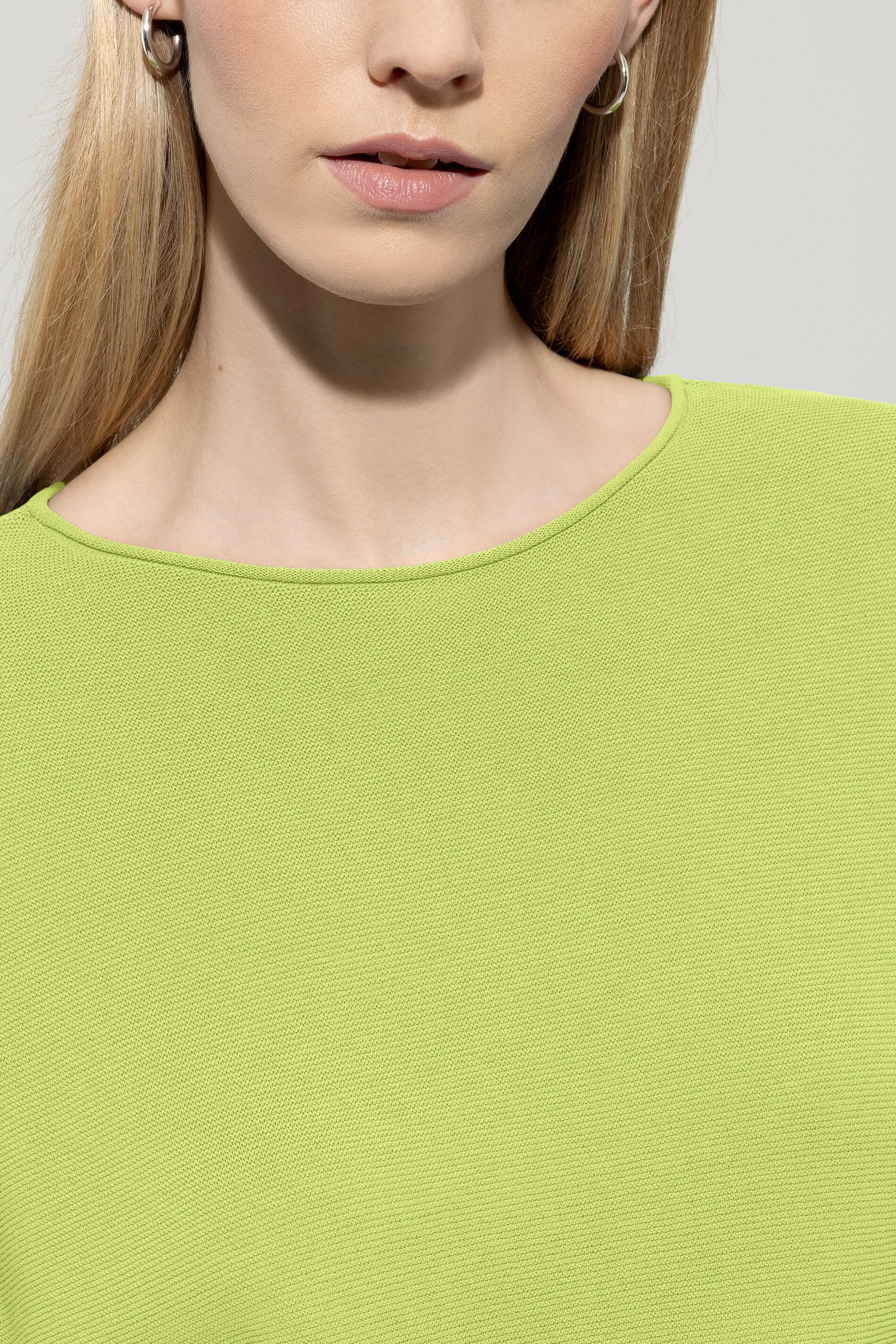 Pullover in Links-Struktur