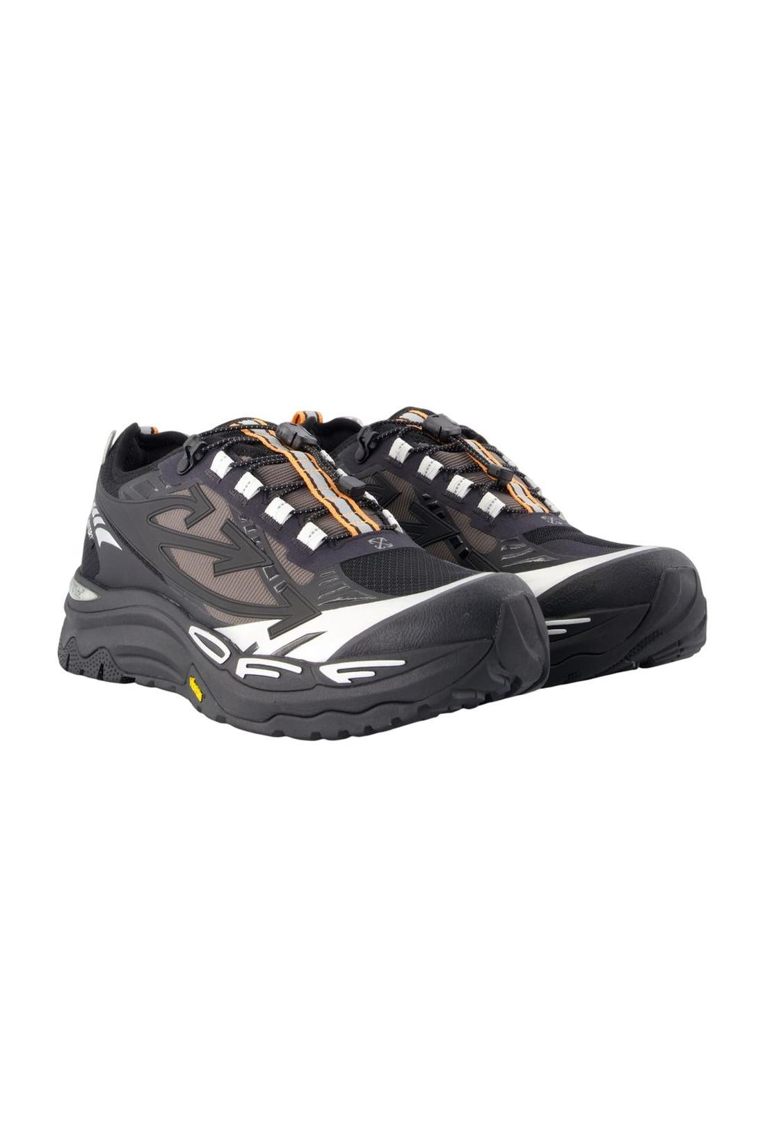 Sneakers Brb Trail Low – OFF WHITE – Synthetik – Schwarz