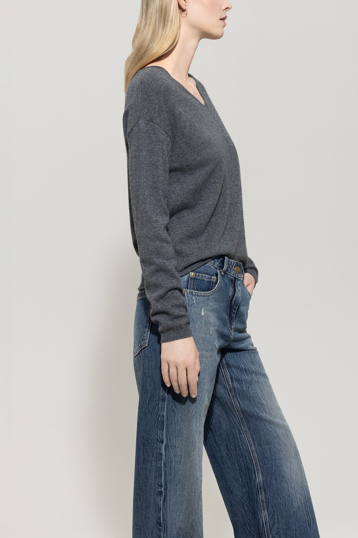 V-Pullover aus Kaschmir-Mix