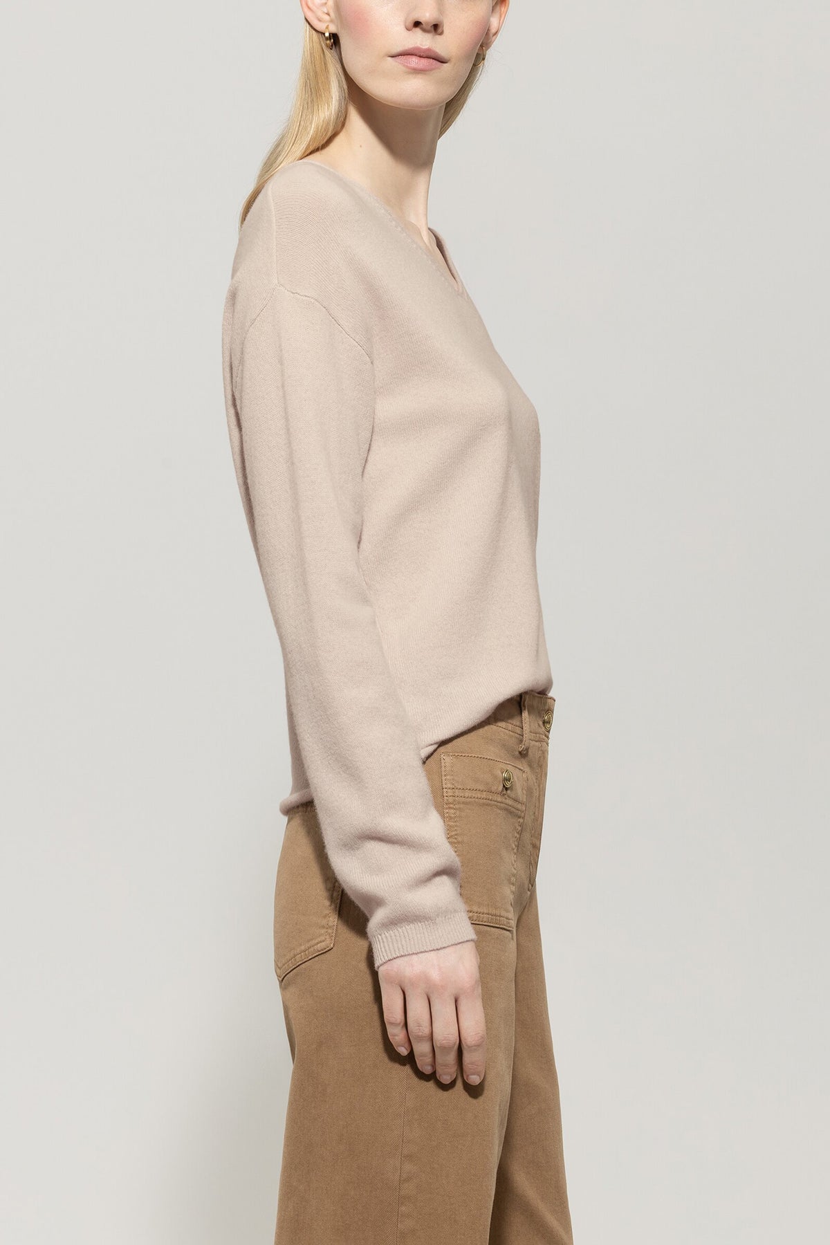 V-Pullover aus Kaschmir-Mix