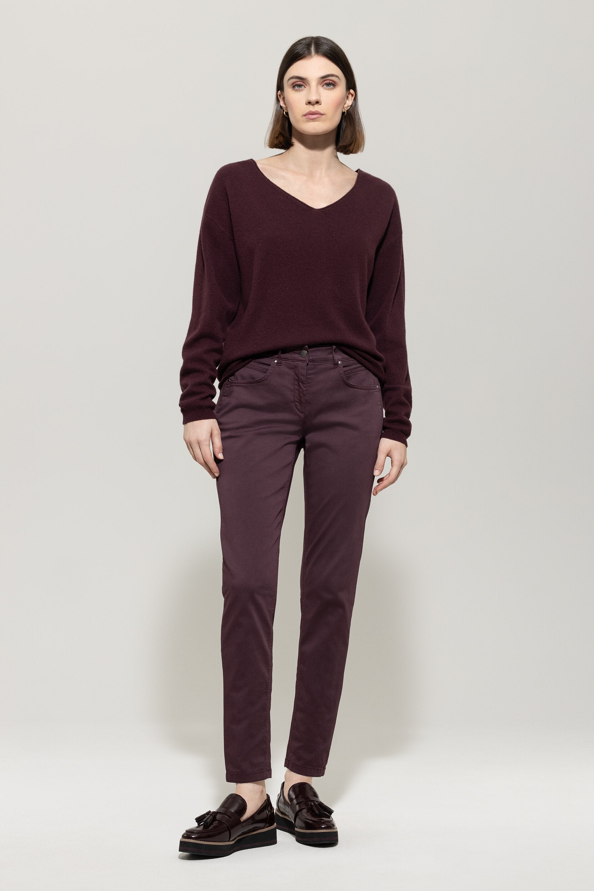 V-Pullover aus Kaschmir-Mix