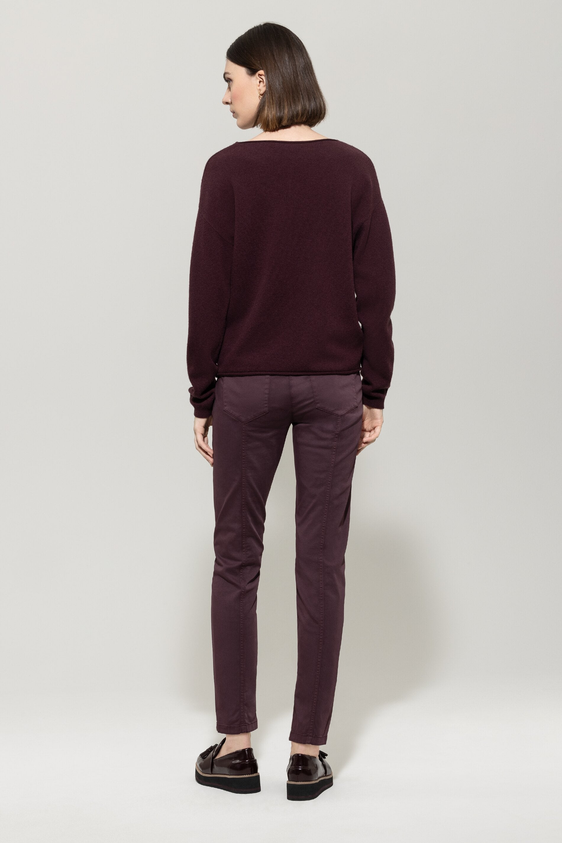 V-Pullover aus Kaschmir-Mix
