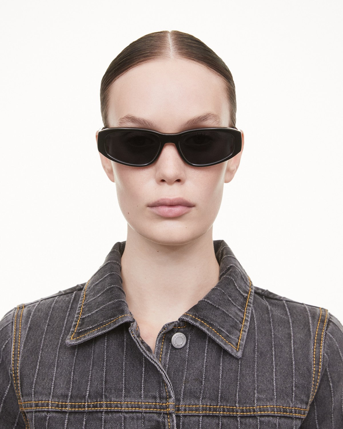 Stitch 09 Black-Chimi-IM-SALE-ARCHIVIST-ARCHIVE-SALE