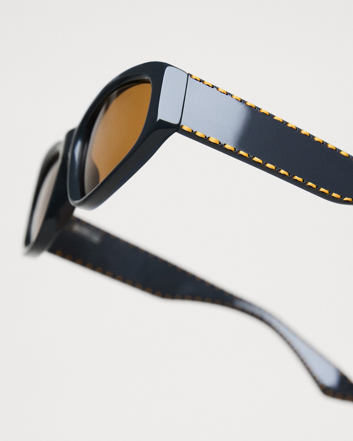 Stitch 09 Grey-Chimi-IM-SALE-ARCHIVIST-ARCHIVE-SALE