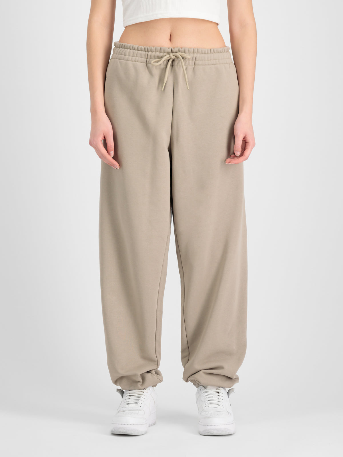Alpha Essentials Rubber Logo Jogger Women