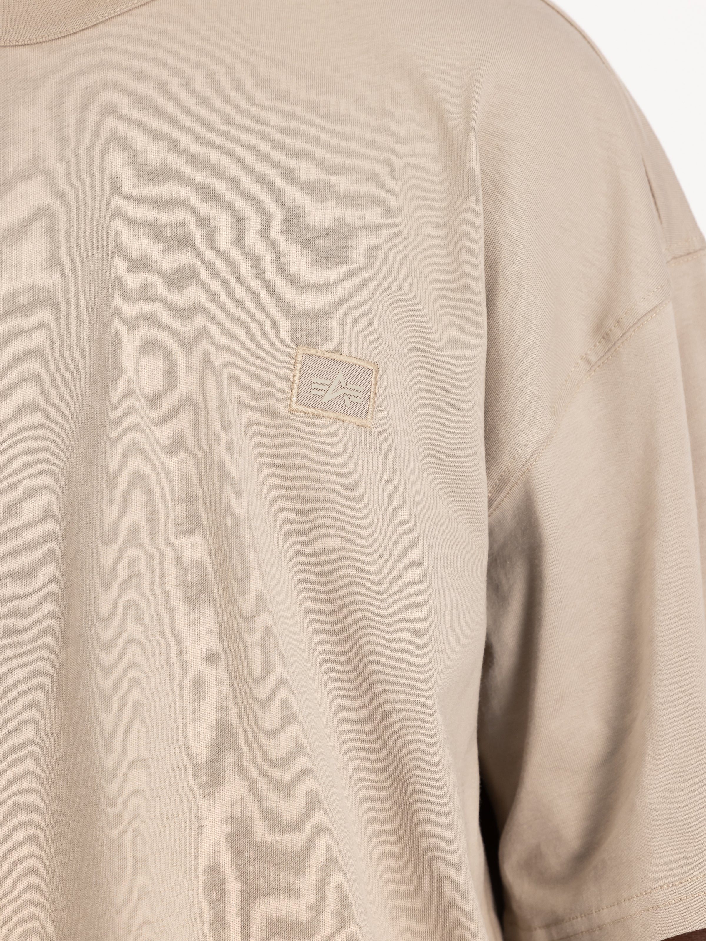 Alpha Essentials Rubber Logo T-Shirt-Shirts-Alpha Industries-OUTLET-ARCHIVIST-ARCHIVE-SALE
