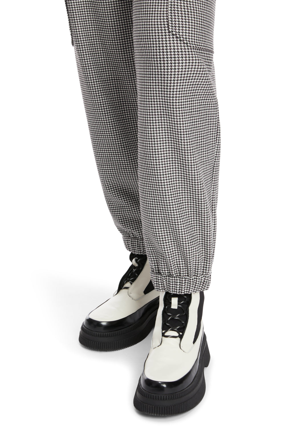 Hose RENTON