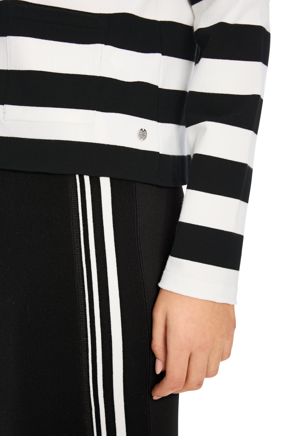 Cardigan-Strick & Pullover-Marc Cain-OUTLET-ARCHIVIST-ARCHIVE-SALE