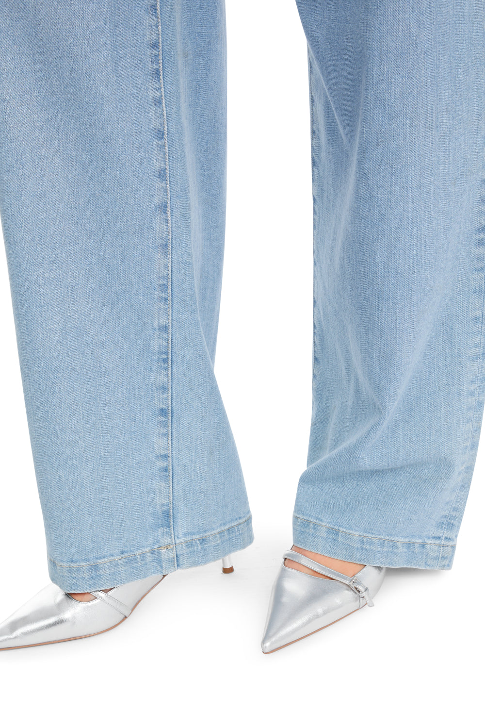 Jeans WUKARI-Jeans-Marc Cain-OUTLET-ARCHIVIST-ARCHIVE-SALE