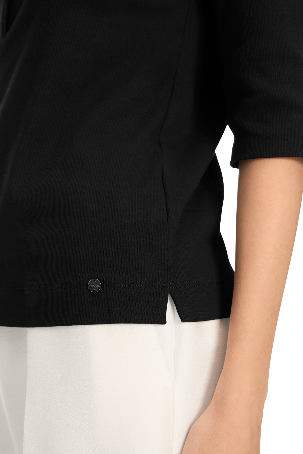 Poloshirt-Shirts-Marc Cain-OUTLET-ARCHIVIST-ARCHIVE-SALE