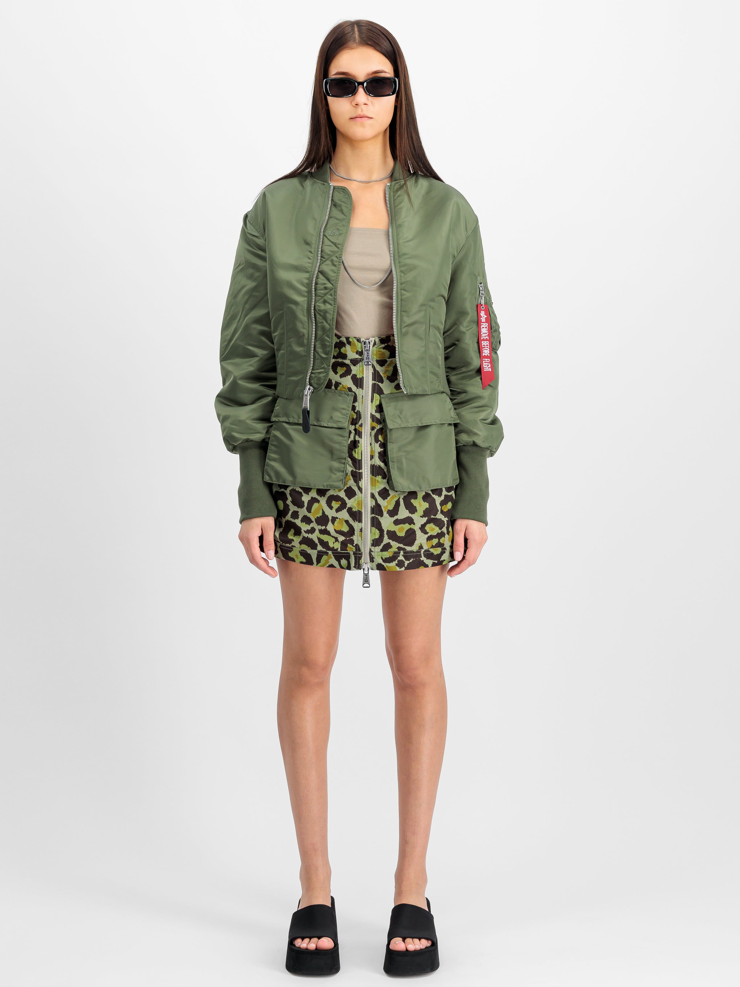 Waisted MA-1 Bomber Jacket Women-Jacken & Mäntel-Alpha Industries-OUTLET-ARCHIVIST-ARCHIVE-SALE