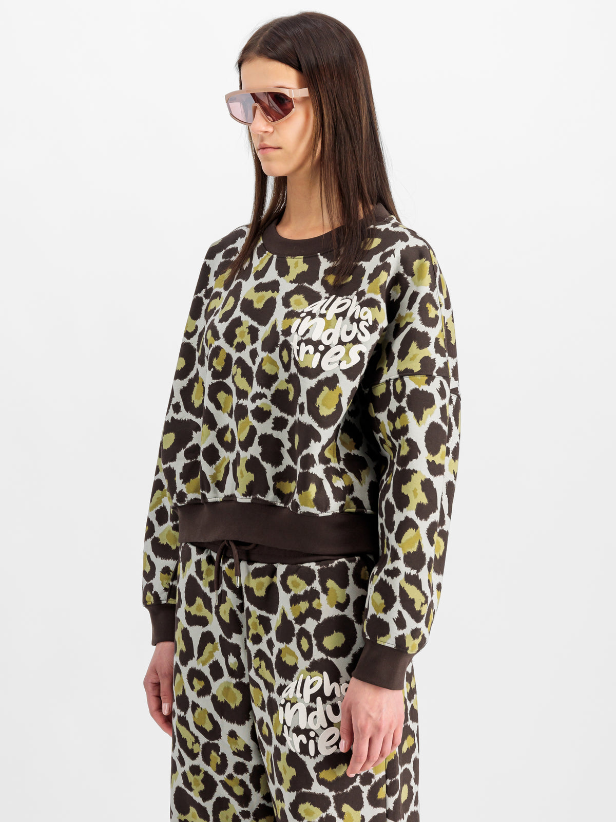 Logo Camo Sweatshirt Women