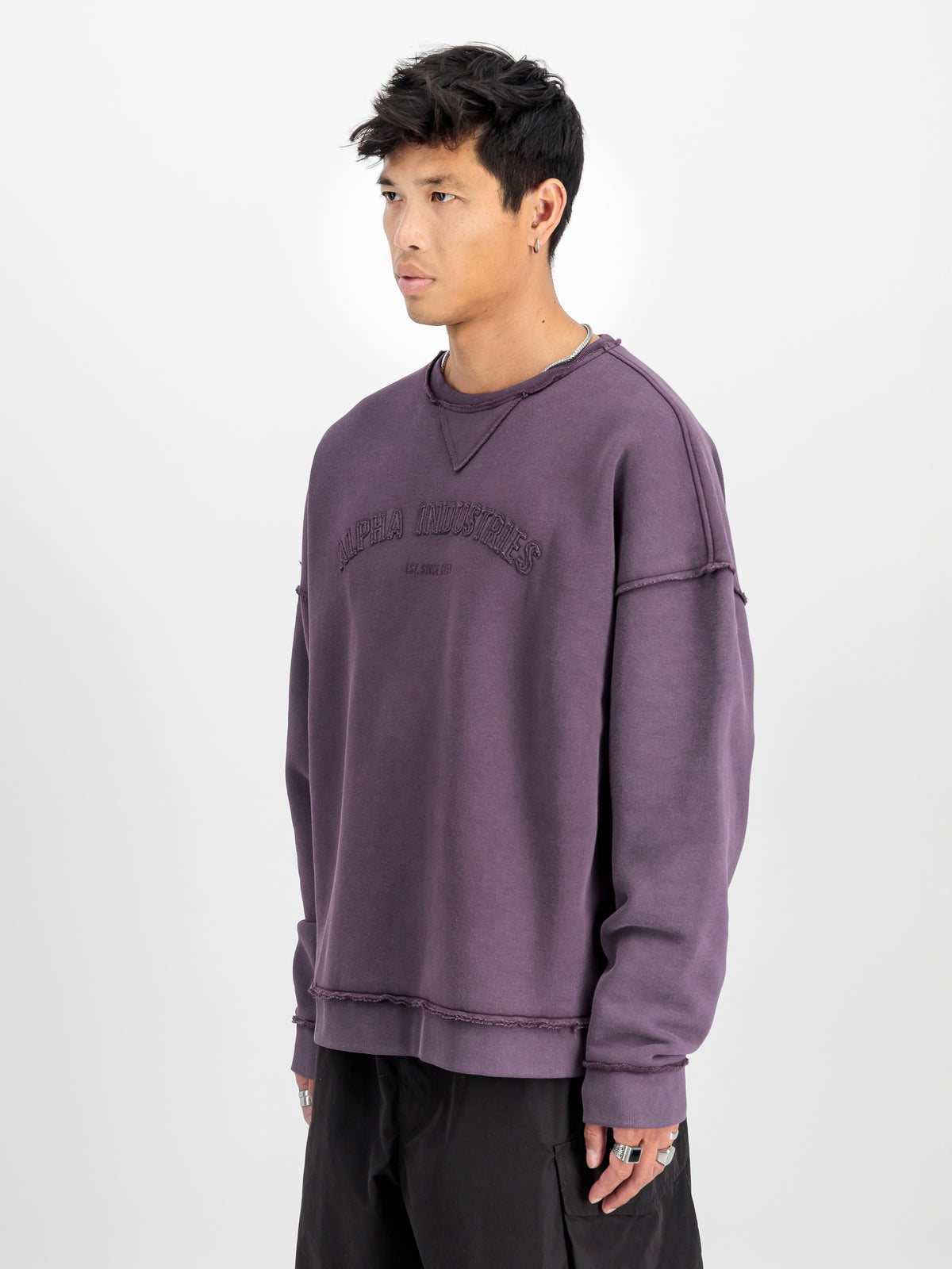 Open Edge Loose Sweatshirt