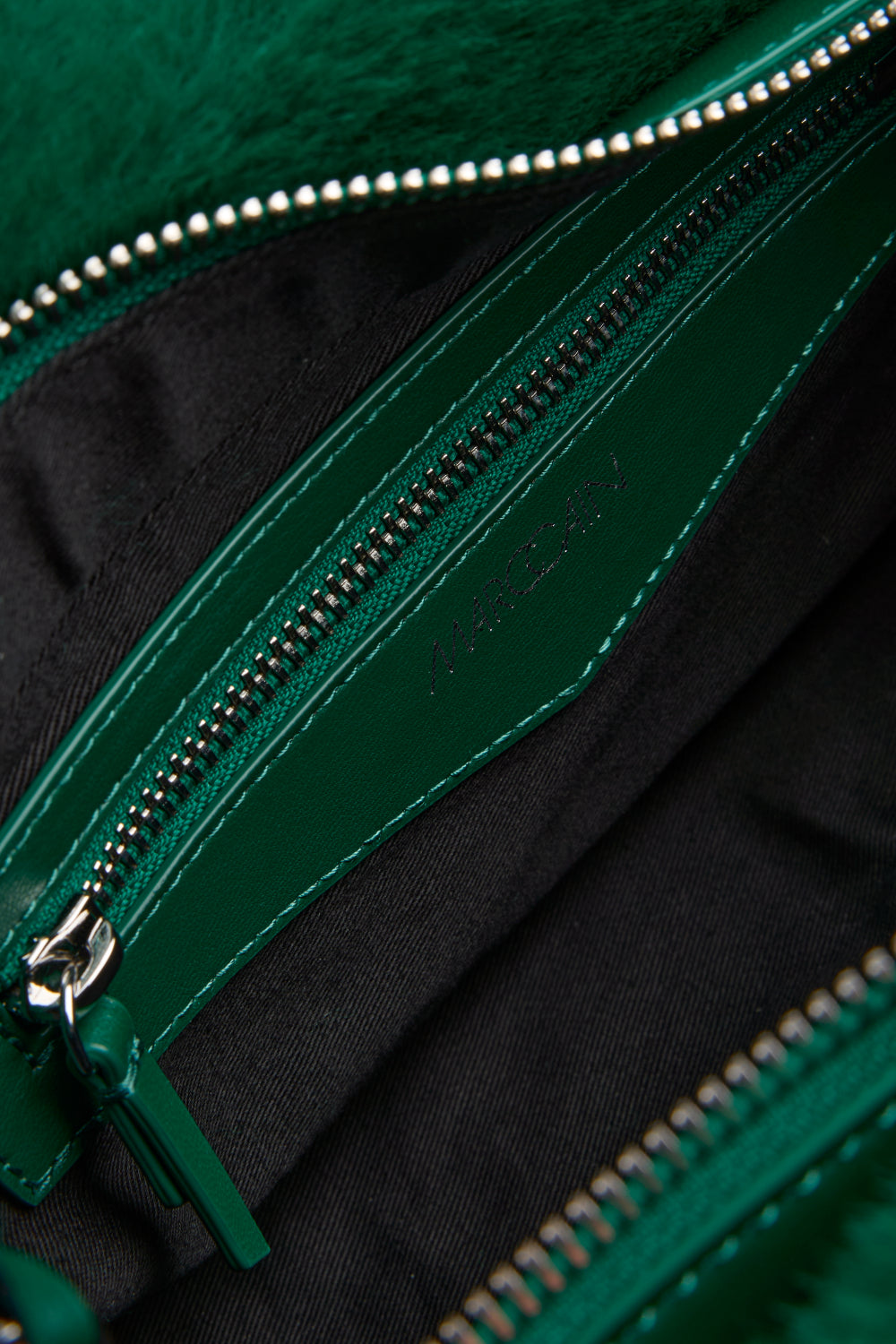 Schultertasche