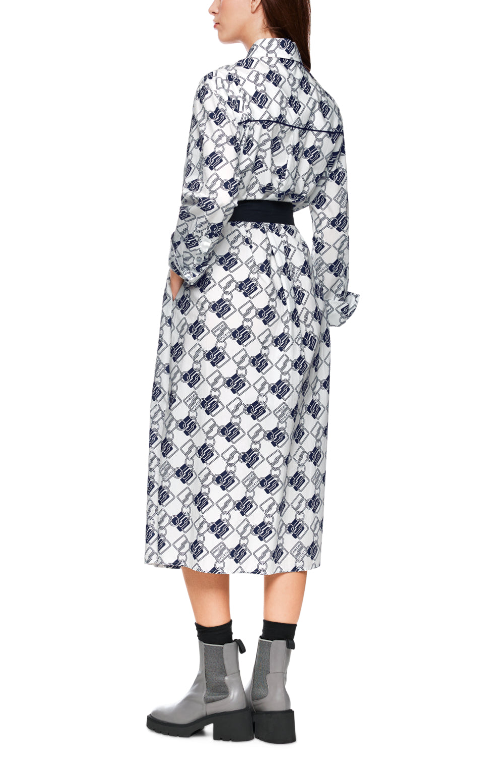 Kleid