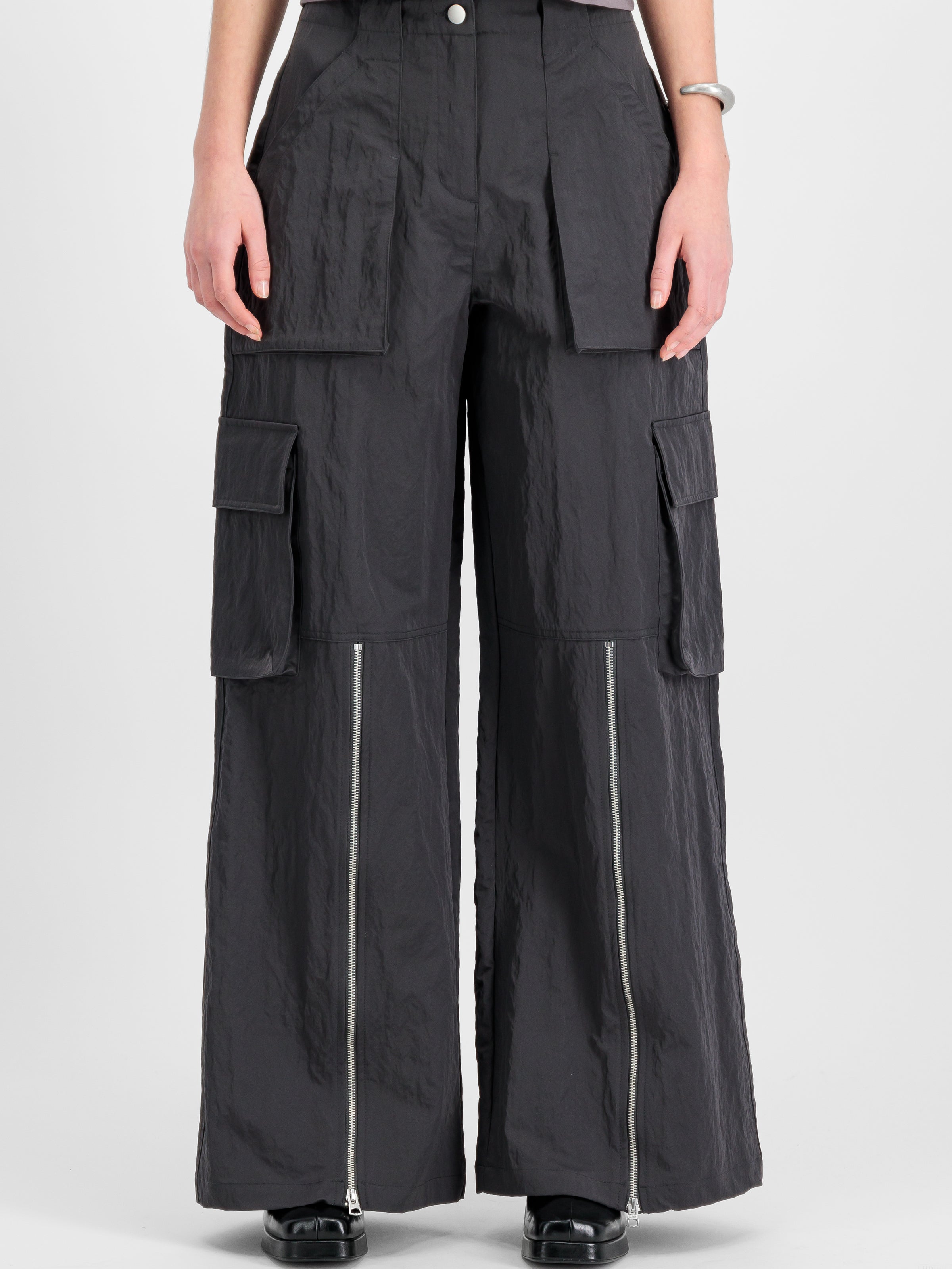 Zipped Leg Cargo Pant Women-Hosen-Alpha Industries-OUTLET-ARCHIVIST-ARCHIVE-SALE