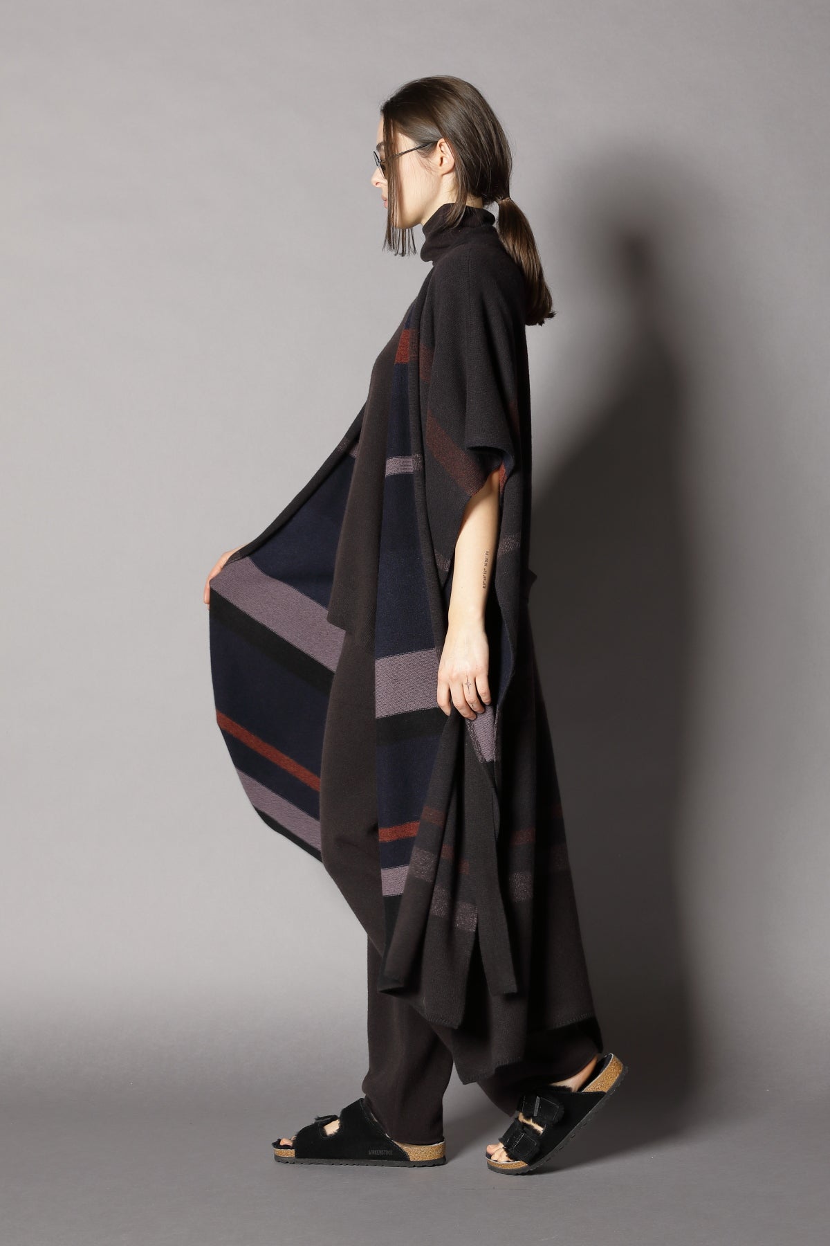 Vanisé Stripe Cape Coat