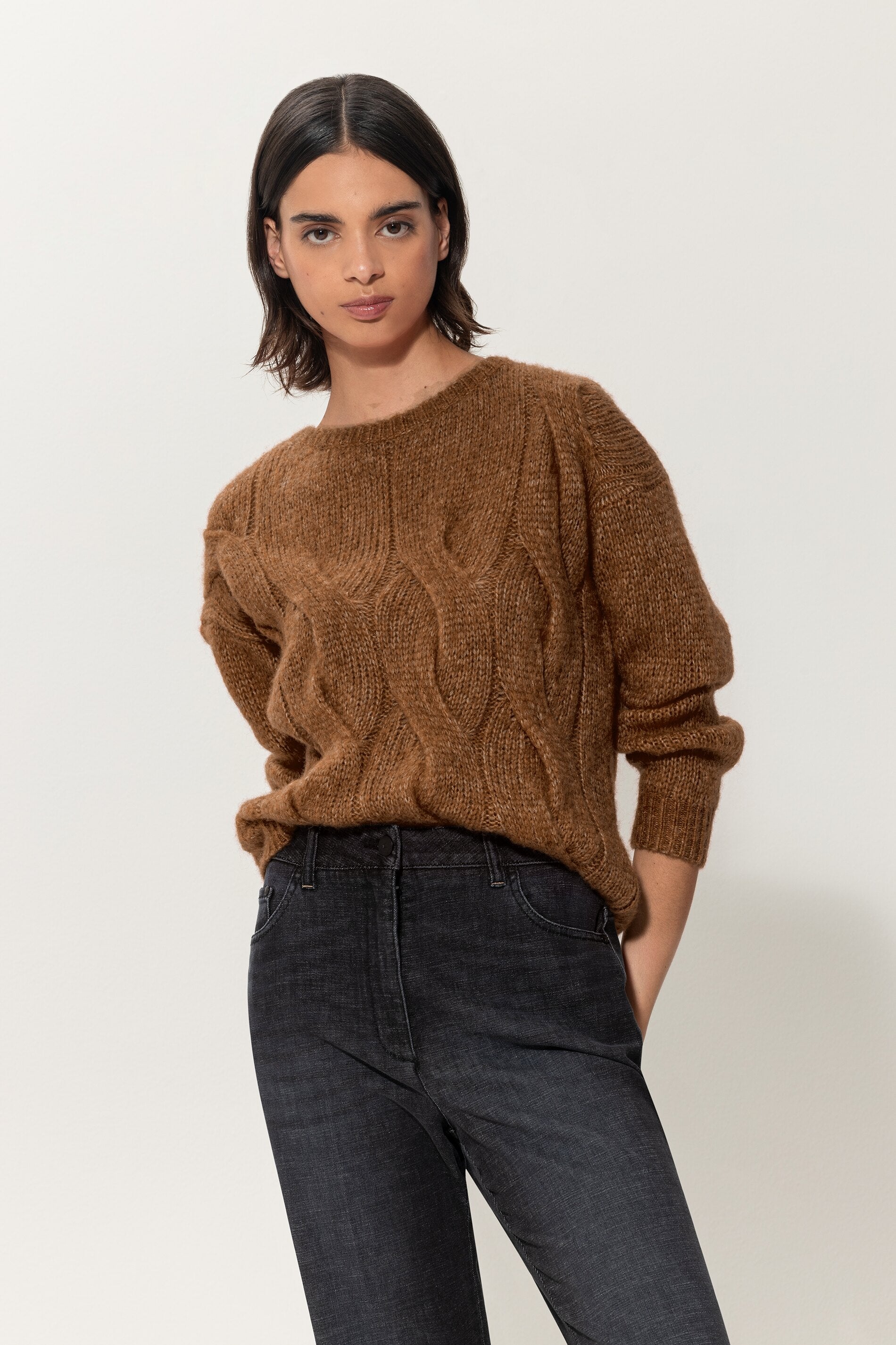 Pullover mit Zopfmuster