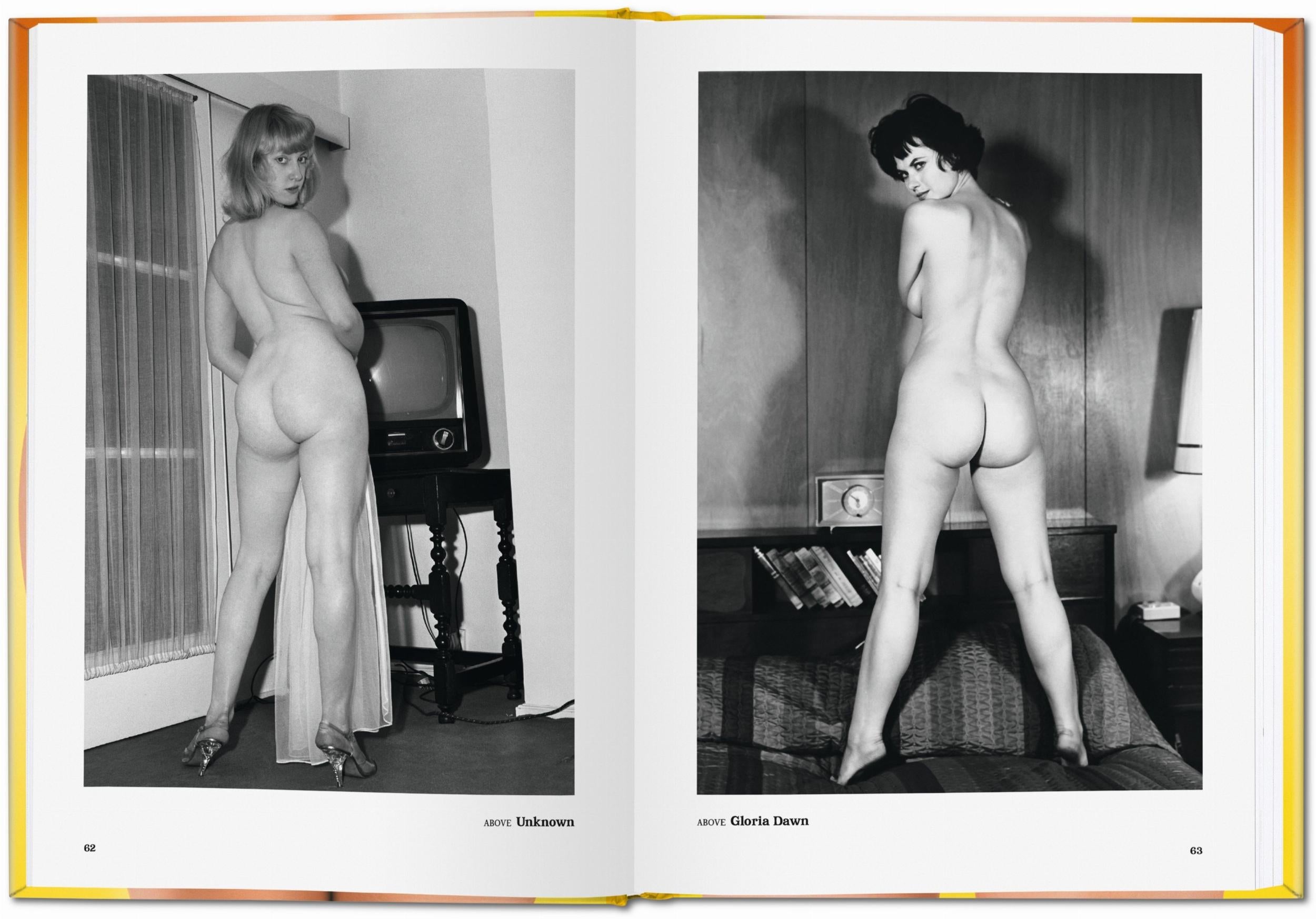 Taschen-The Little Big Butt Book (German, French, English)-Sexy Books-Black-Deal-Outlet-by-ARCHIVIST