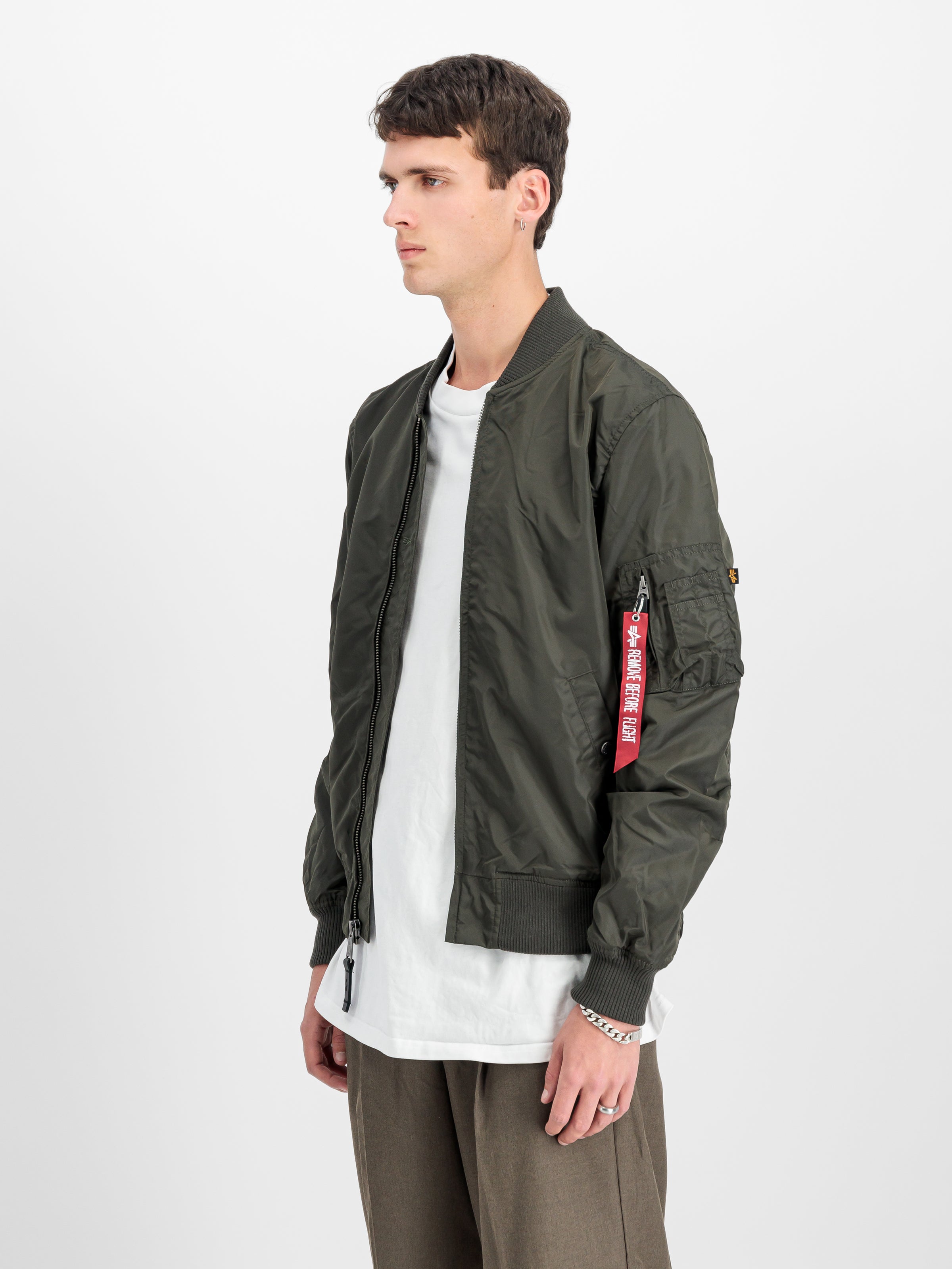 MA-1 TT Light Bomber Jacket-Jacken & Mäntel-Alpha Industries-OUTLET-ARCHIVIST-ARCHIVE-SALE