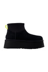 Ugg-Classic Mini Dipper Stiefeletten - UGG - Leder - Schwarz-Stiefel & Stiefeletten-Black-Deal-Outlet-by-ARCHIVIST
