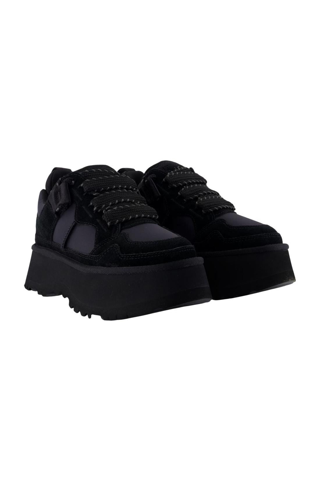 Ugg-Astromel Sneakers - UGG - Leder - Schwarz-Sneaker-Black-Deal-Outlet-by-ARCHIVIST