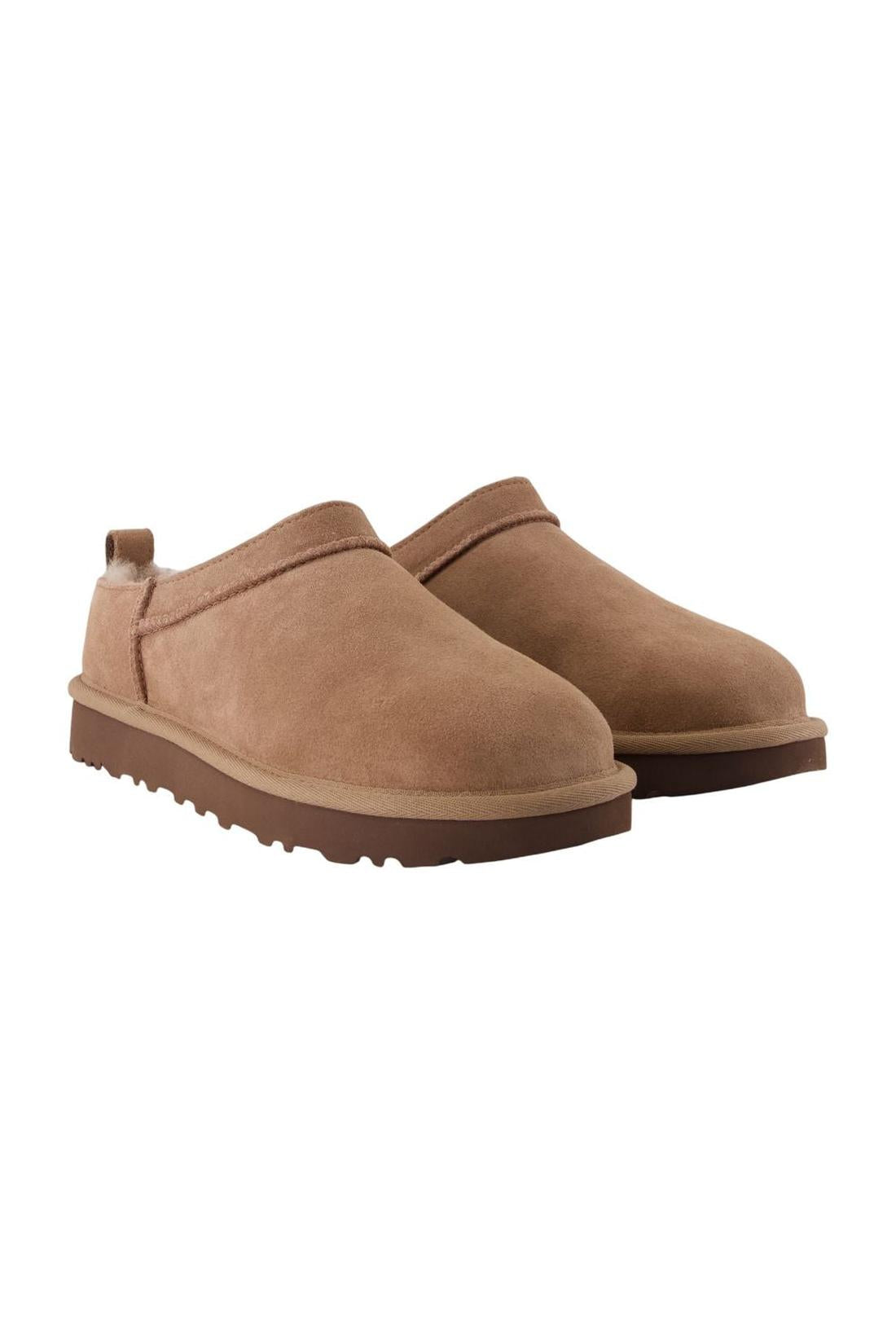 Ugg-Classic Micro Stiefeletten - UGG - Leder - Neutral-Stiefel & Stiefeletten-Black-Deal-Outlet-by-ARCHIVIST