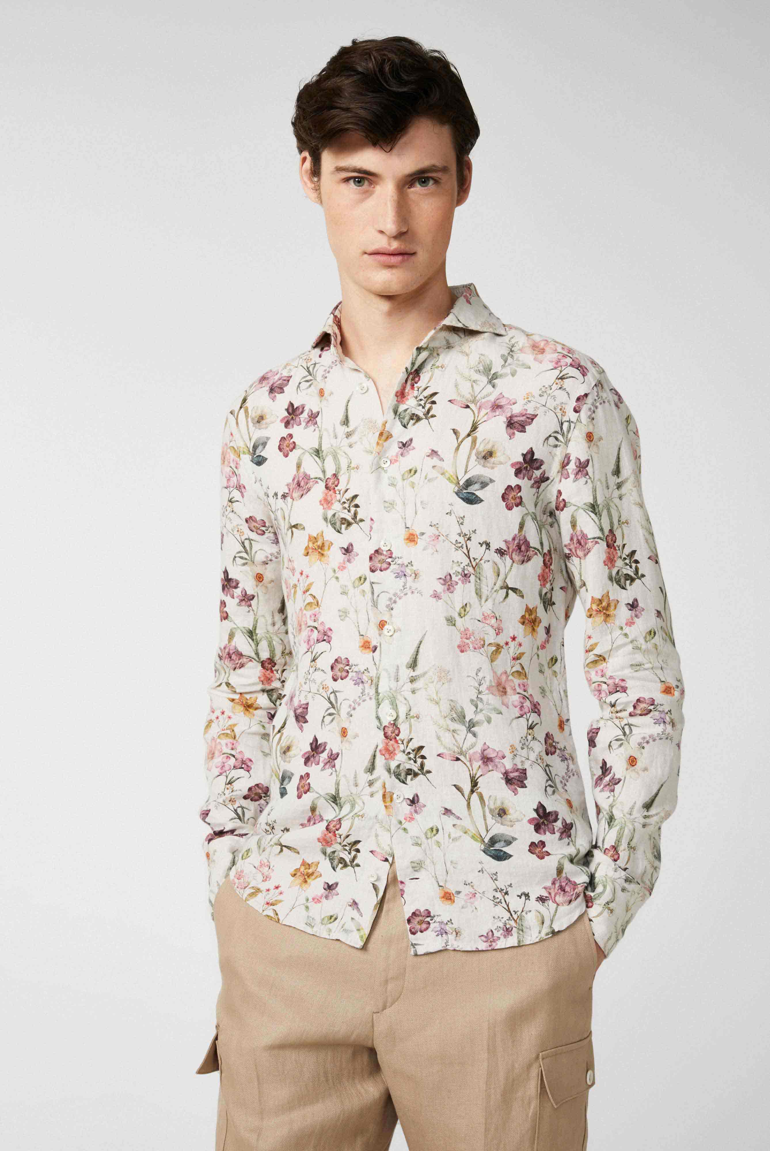 Linen shirt with floral print