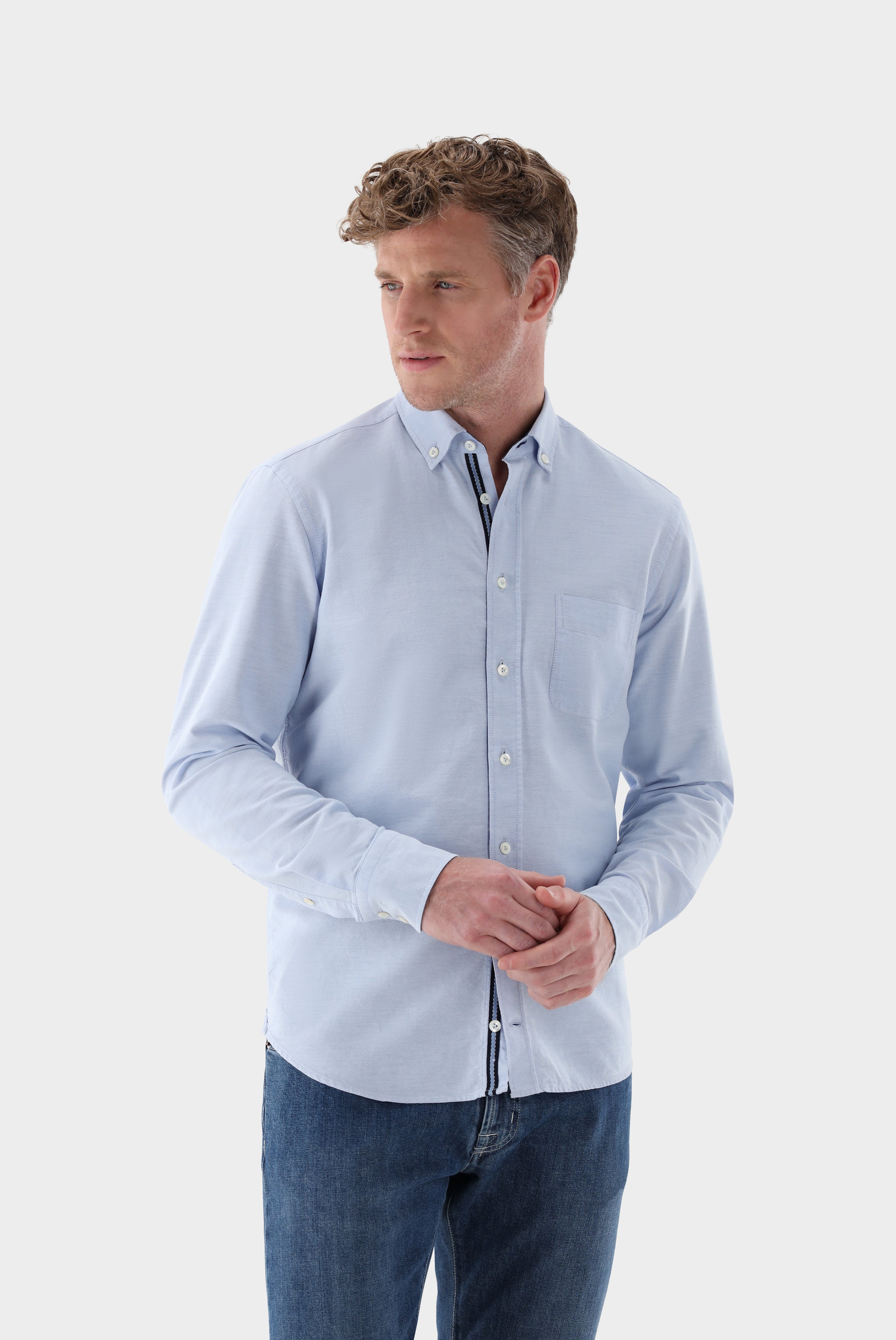 Oxford shirt with contrasting tailor fit