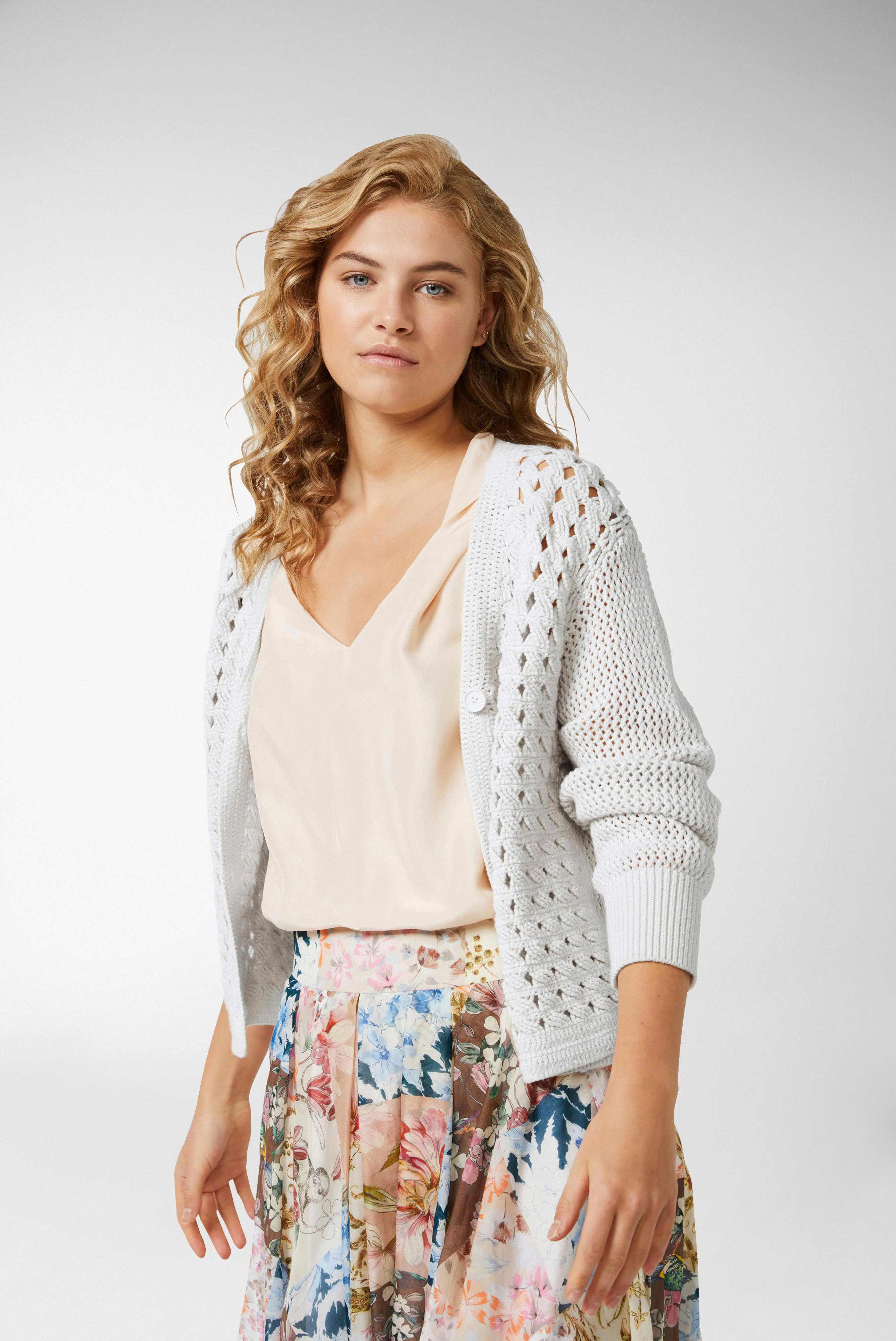 Handgestrickter Häkel-Cardigan aus Bio-Baumwolle Offwhite