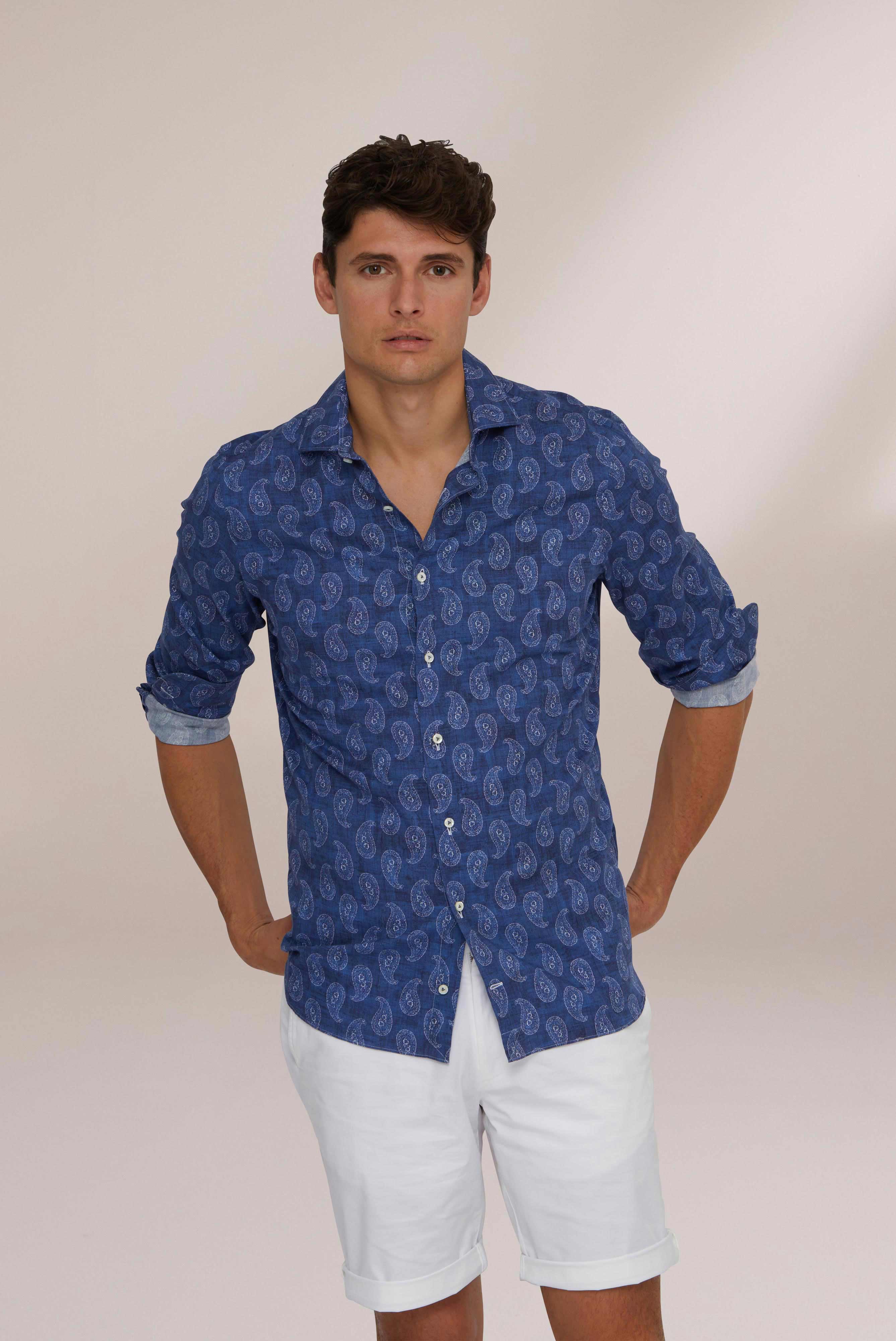 Luxurious shirt with paisley print, blue