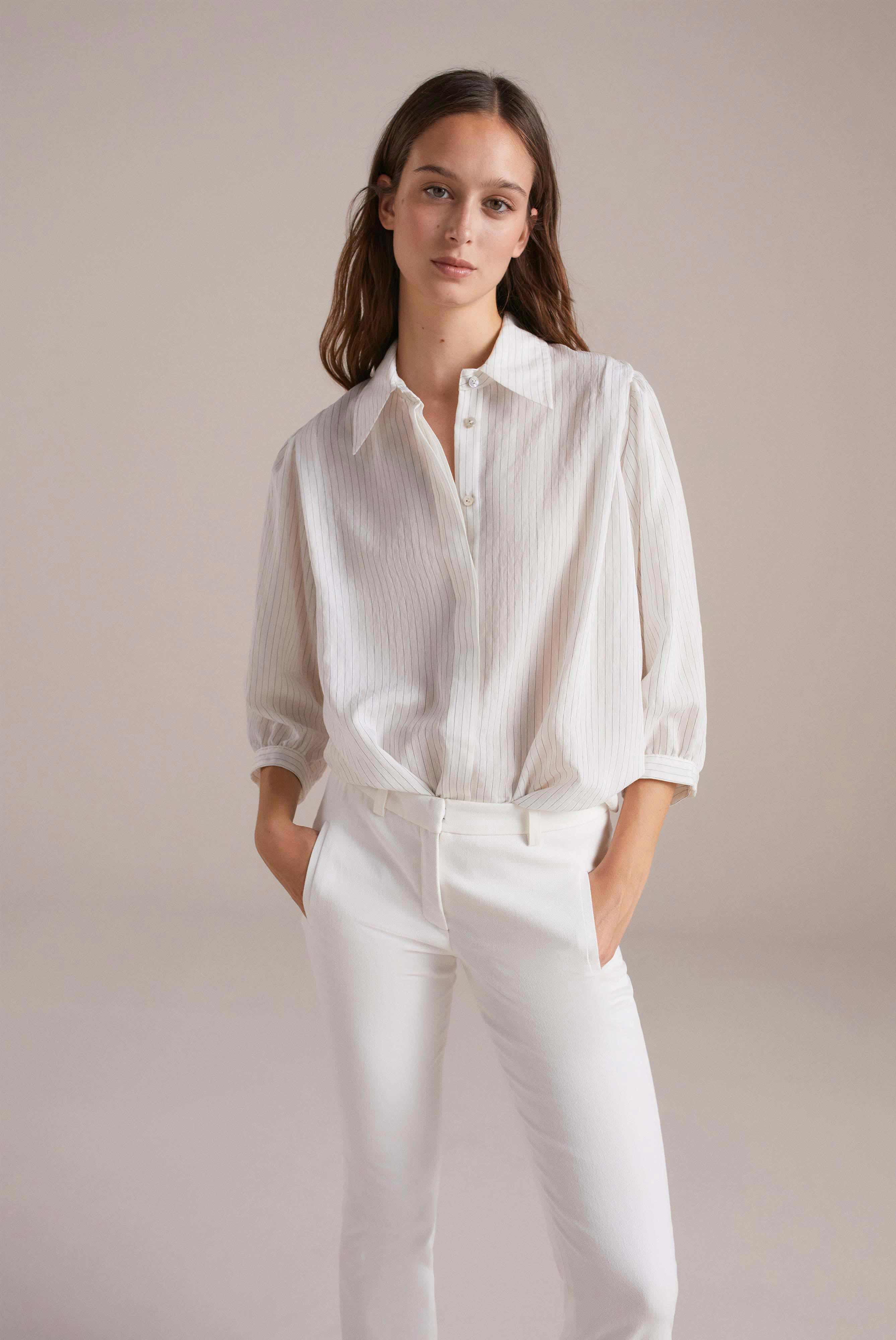 Bluse aus Viskose mit Nadelsteifen