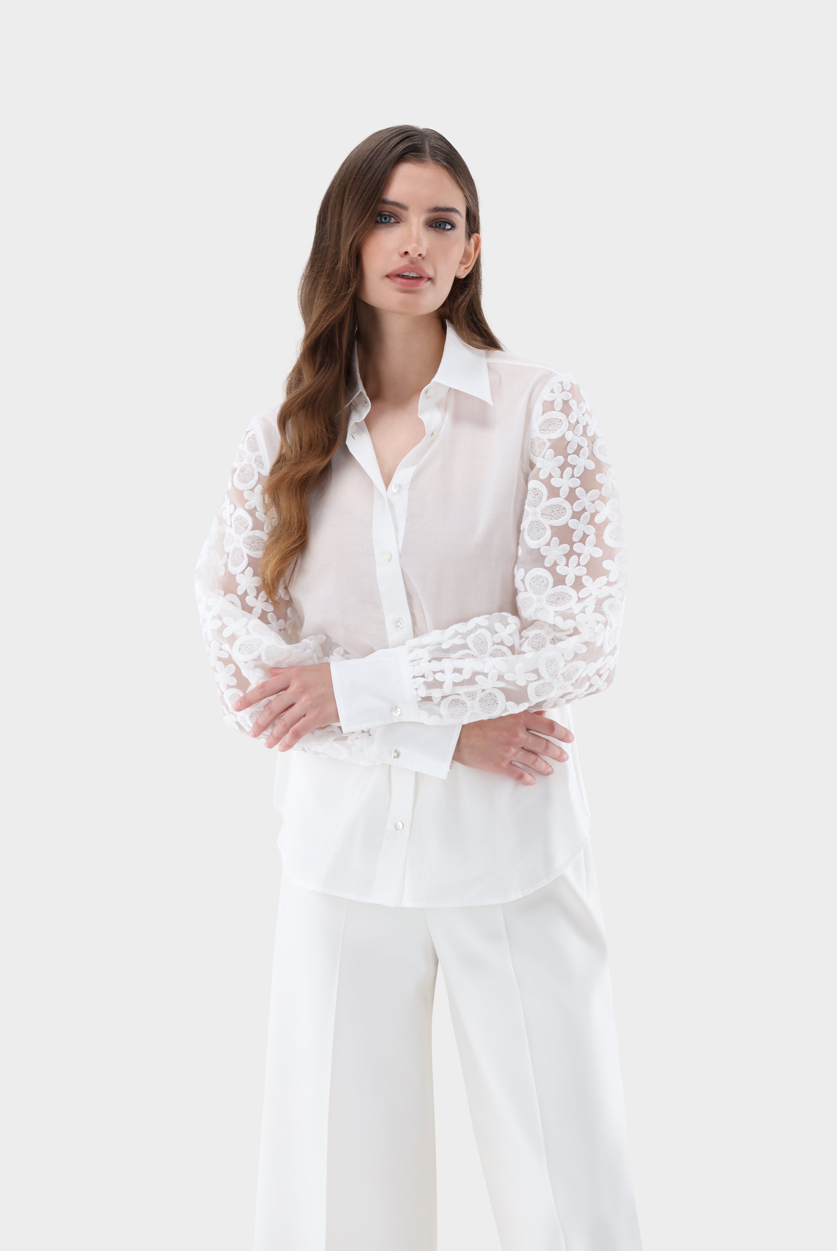 Van Laack-Hemdbluse mit Bestickten Organza Ärmeln-Hemden & Blusen-Black-Deal-Outlet-by-ARCHIVIST