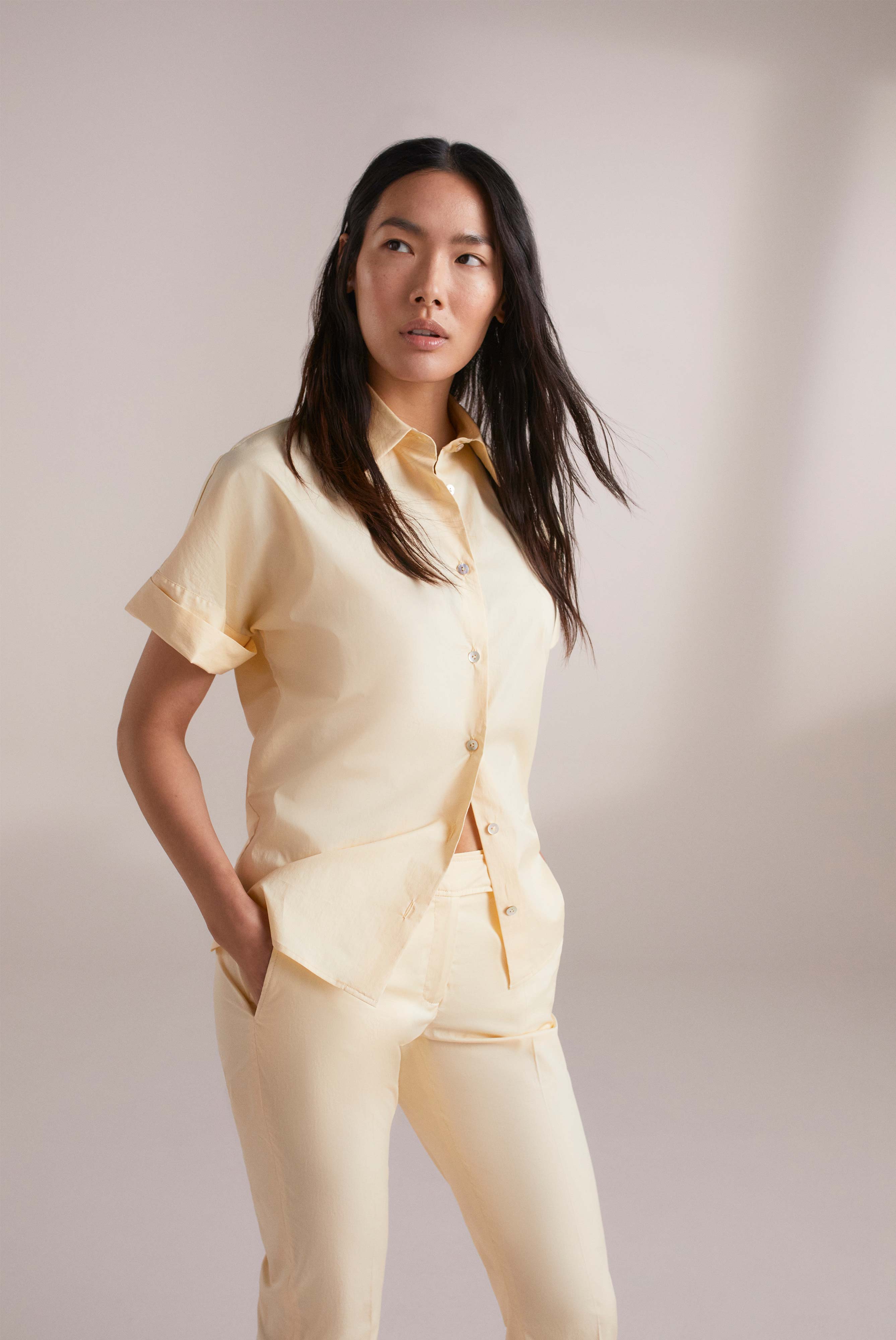 Classic business shirt blouse in yellow cotton