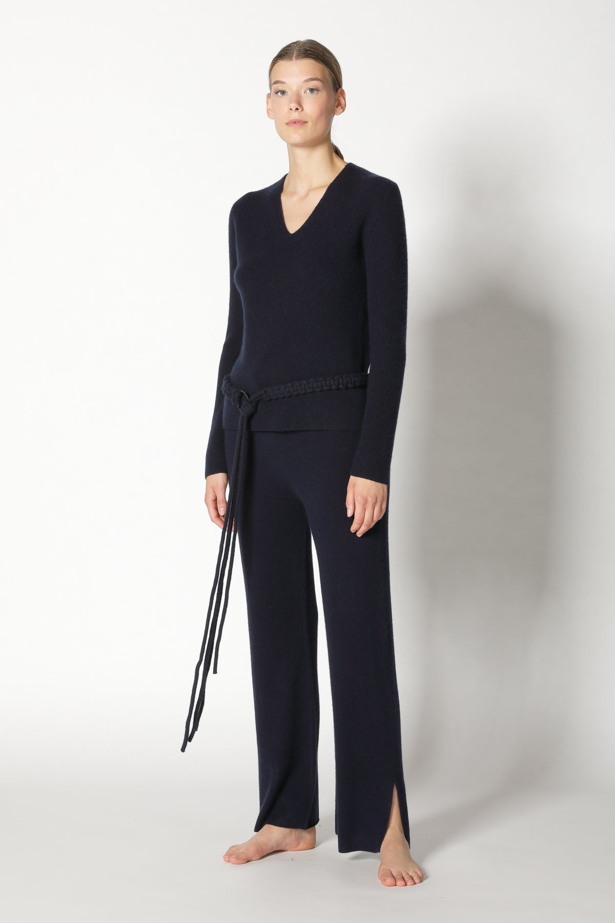 Pure Fitted Rib V Neck