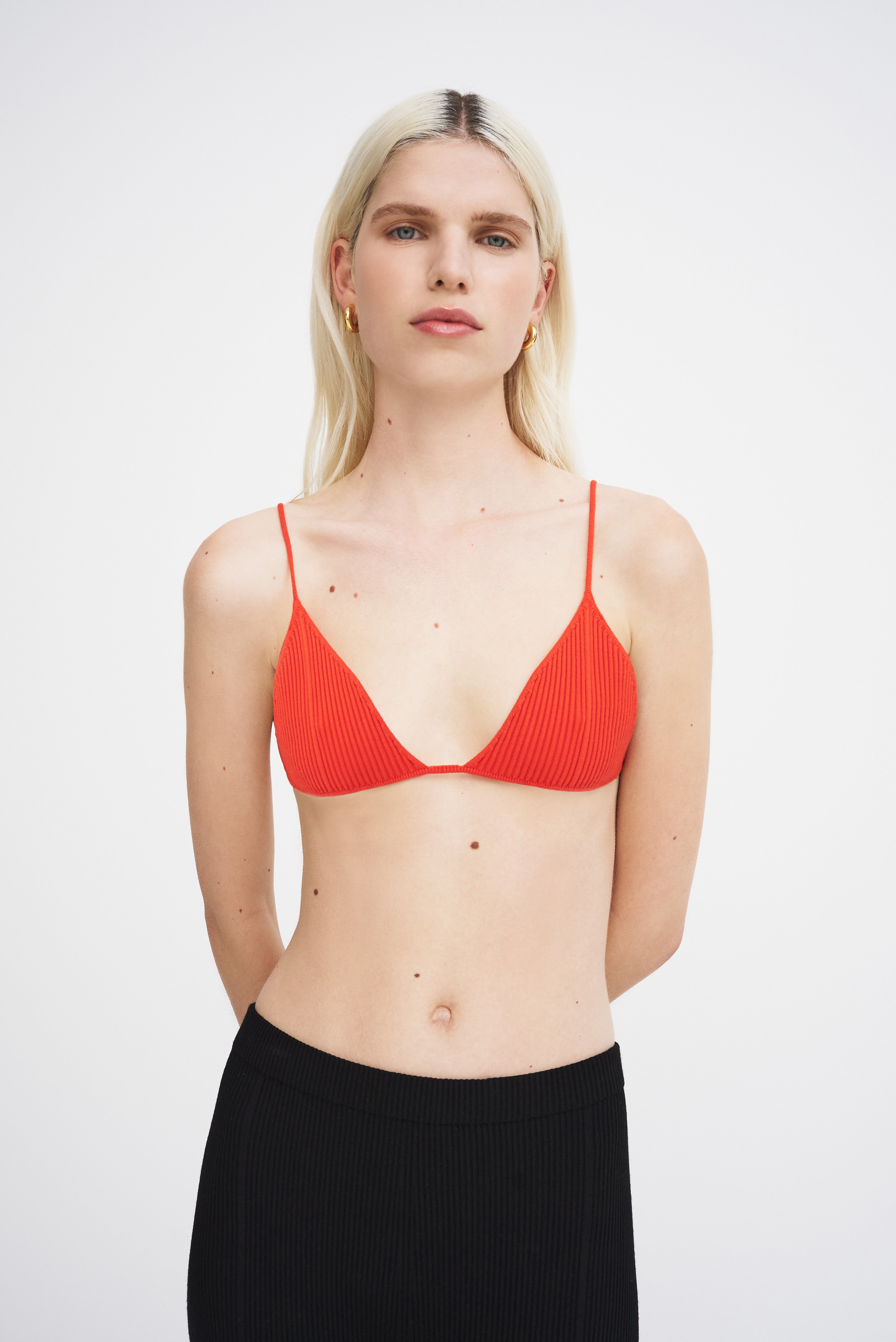 AERON COMPASS Ribbed-knit bra top – red