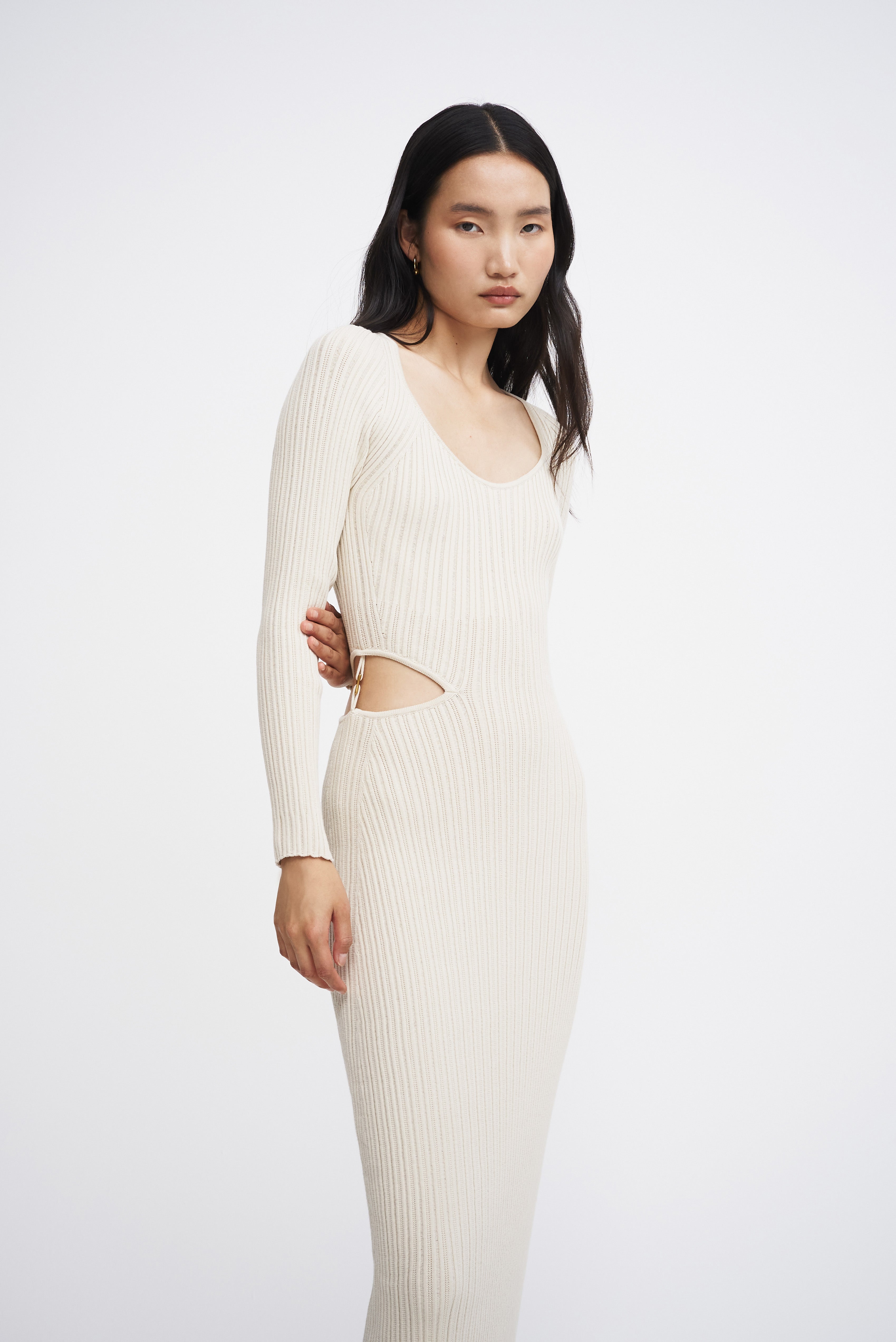 AERON VIVIER Cut-out waist A-motif dress – cream