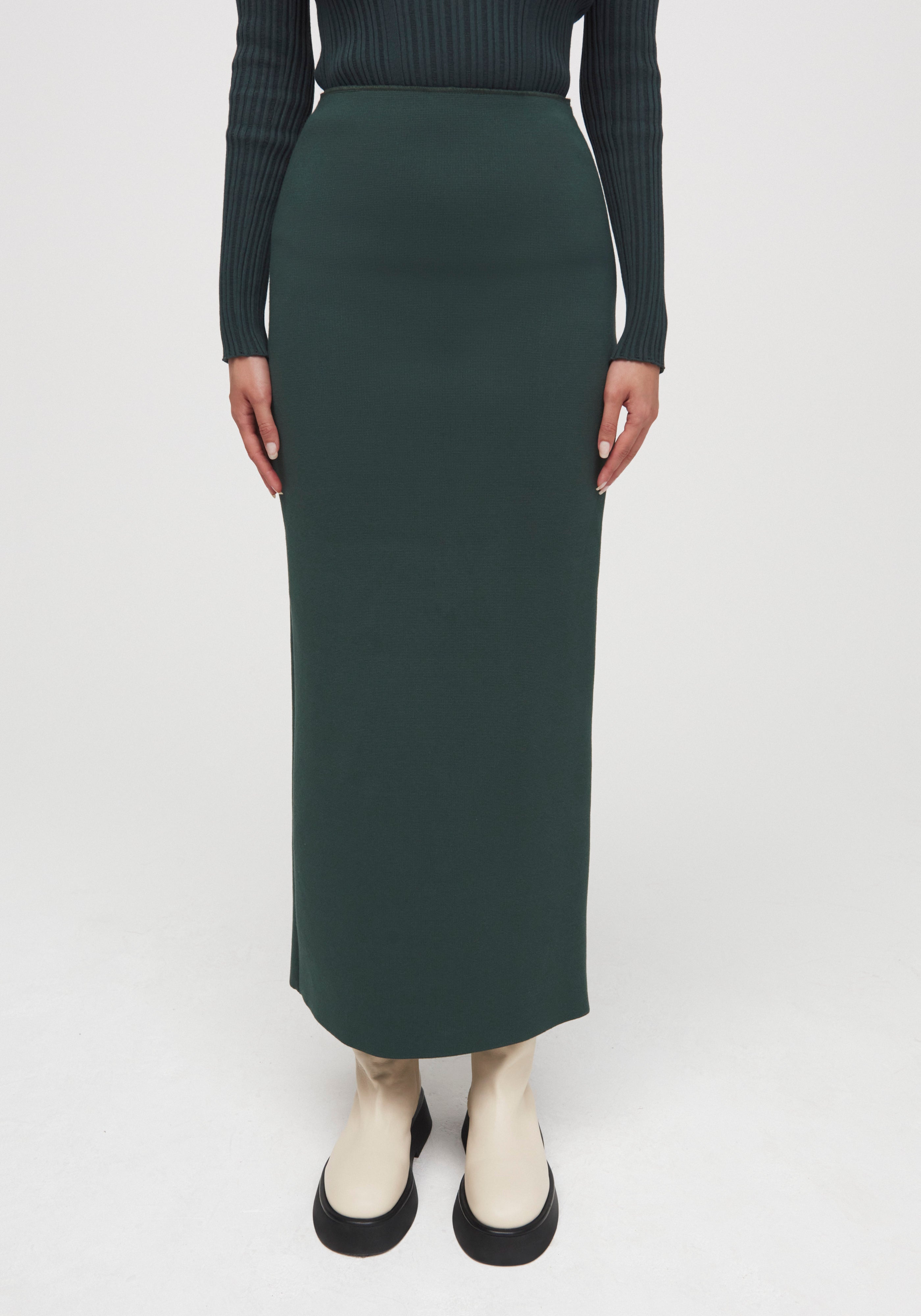 AERON GAYUSO Knitted skirt – emerald